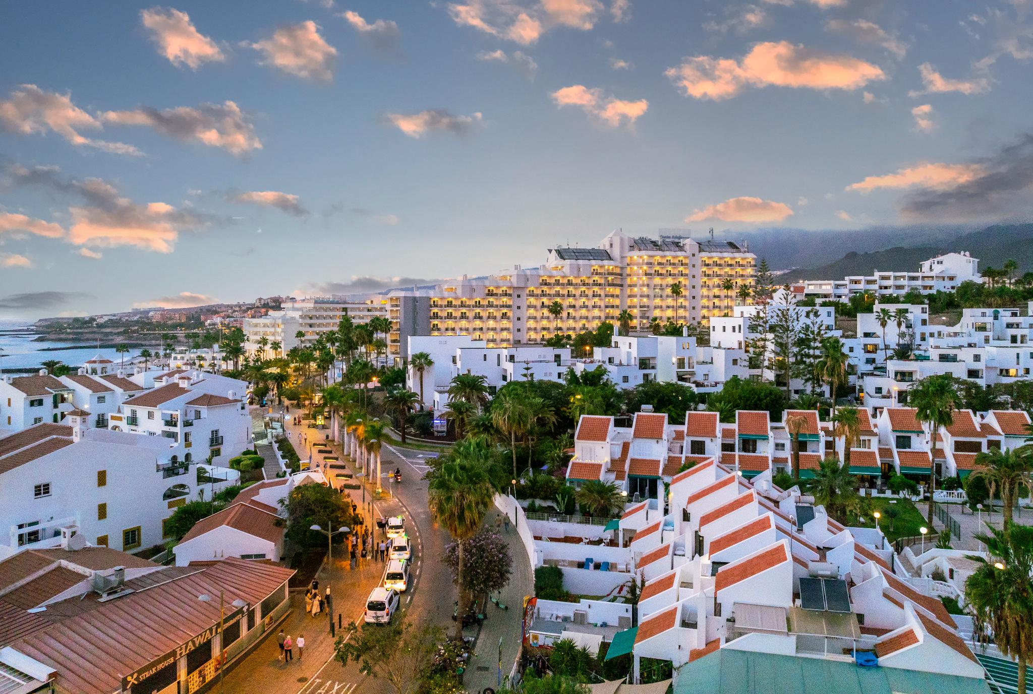 hovima costa adeje for cool adults