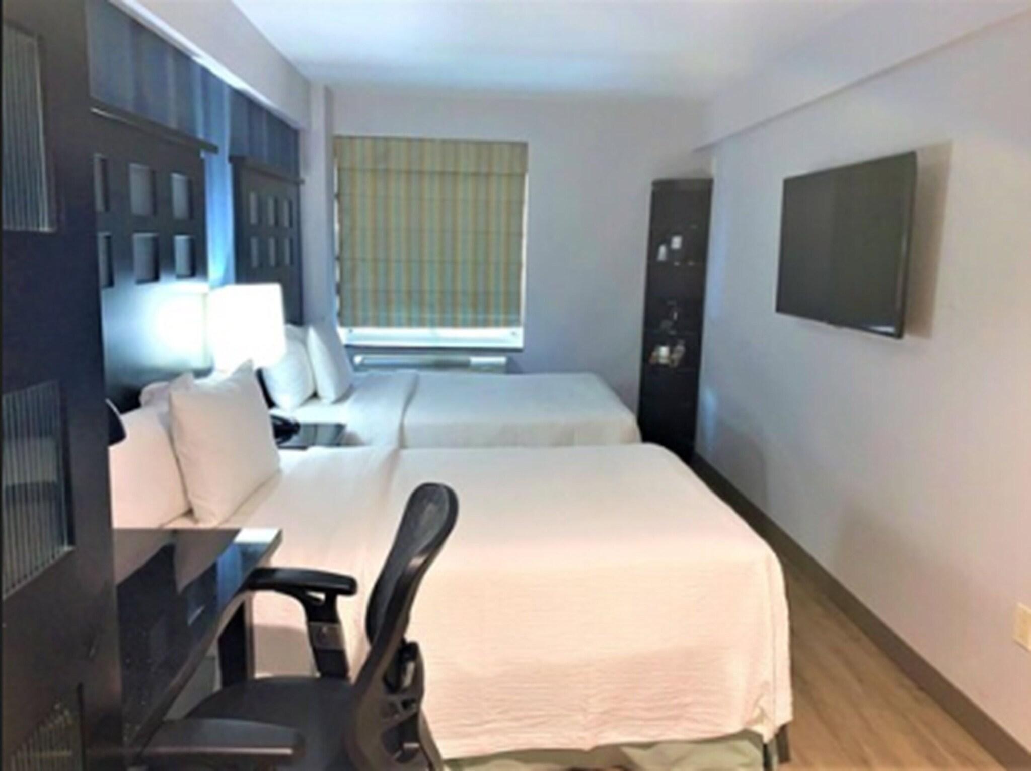 hotel-thumb
