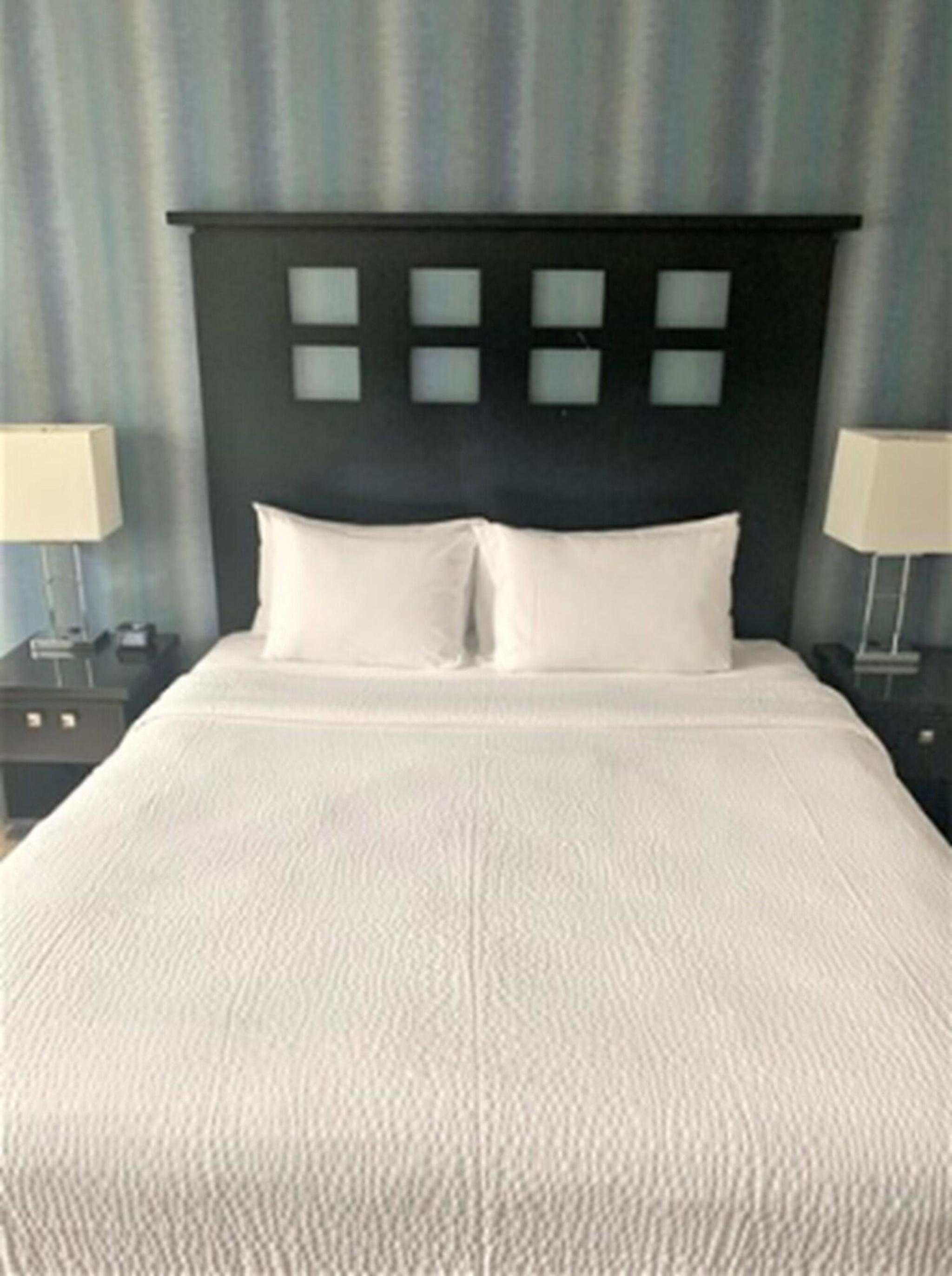 hotel-thumb