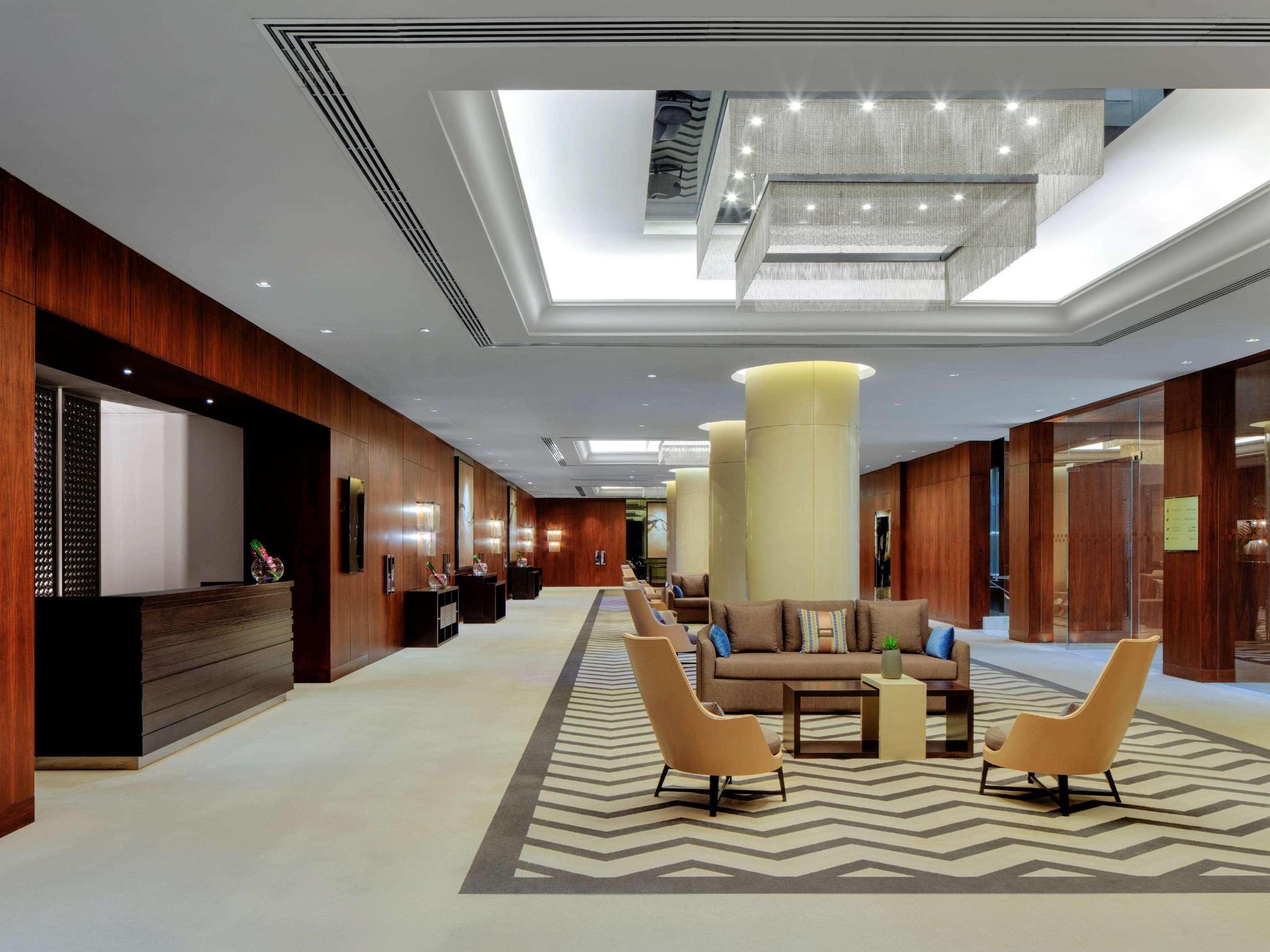 hotel-thumb