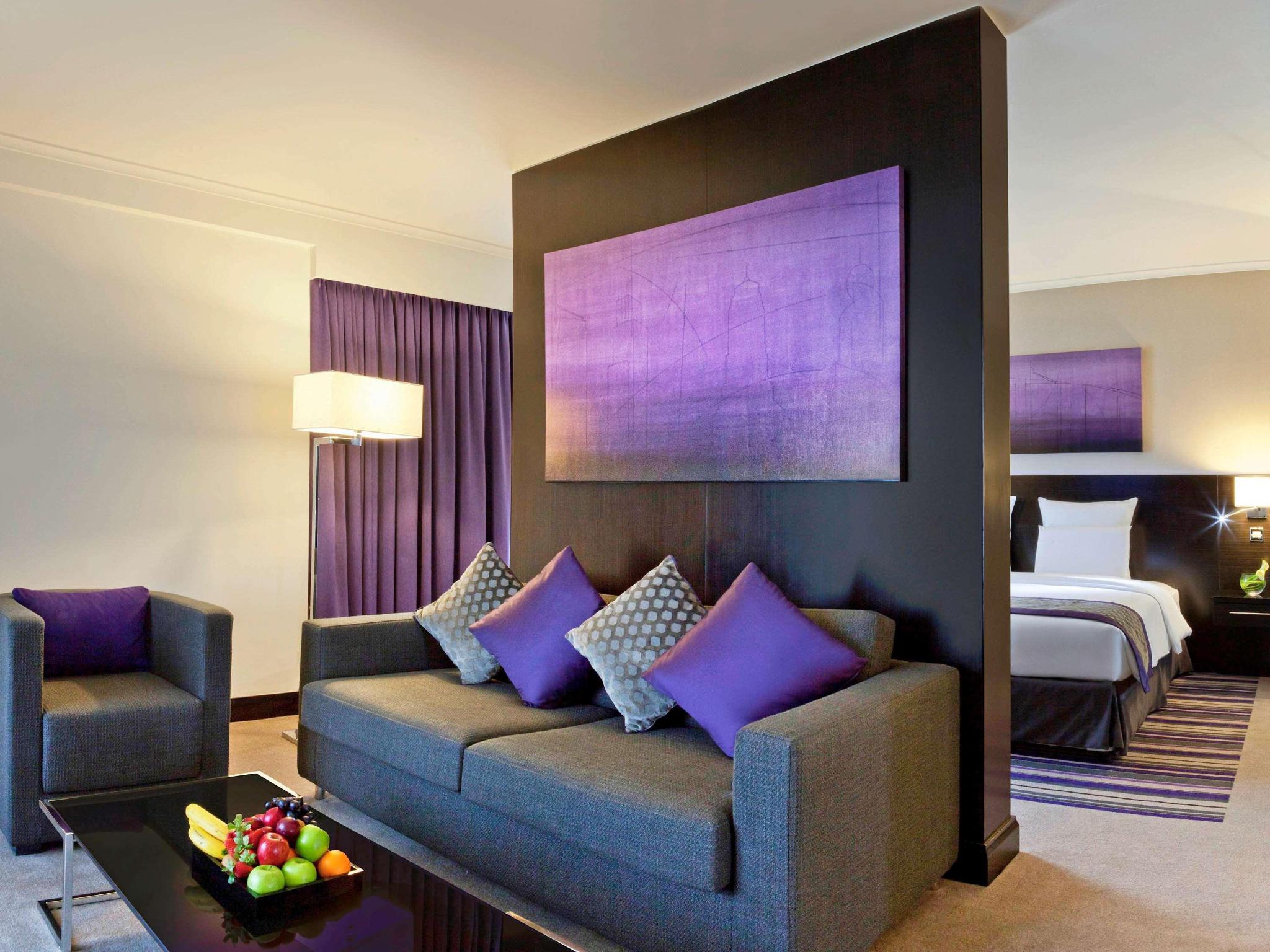 hotel-thumb