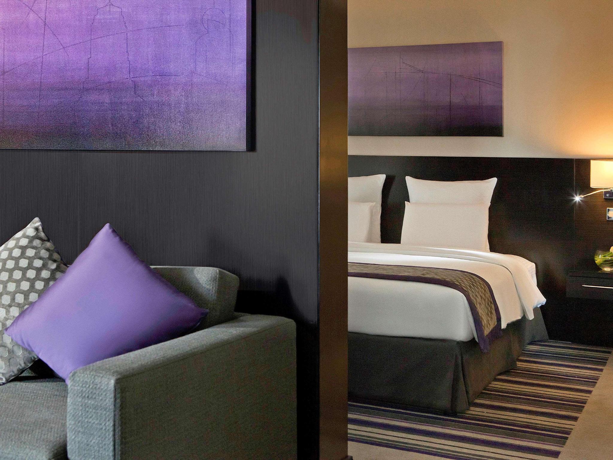 hotel-thumb