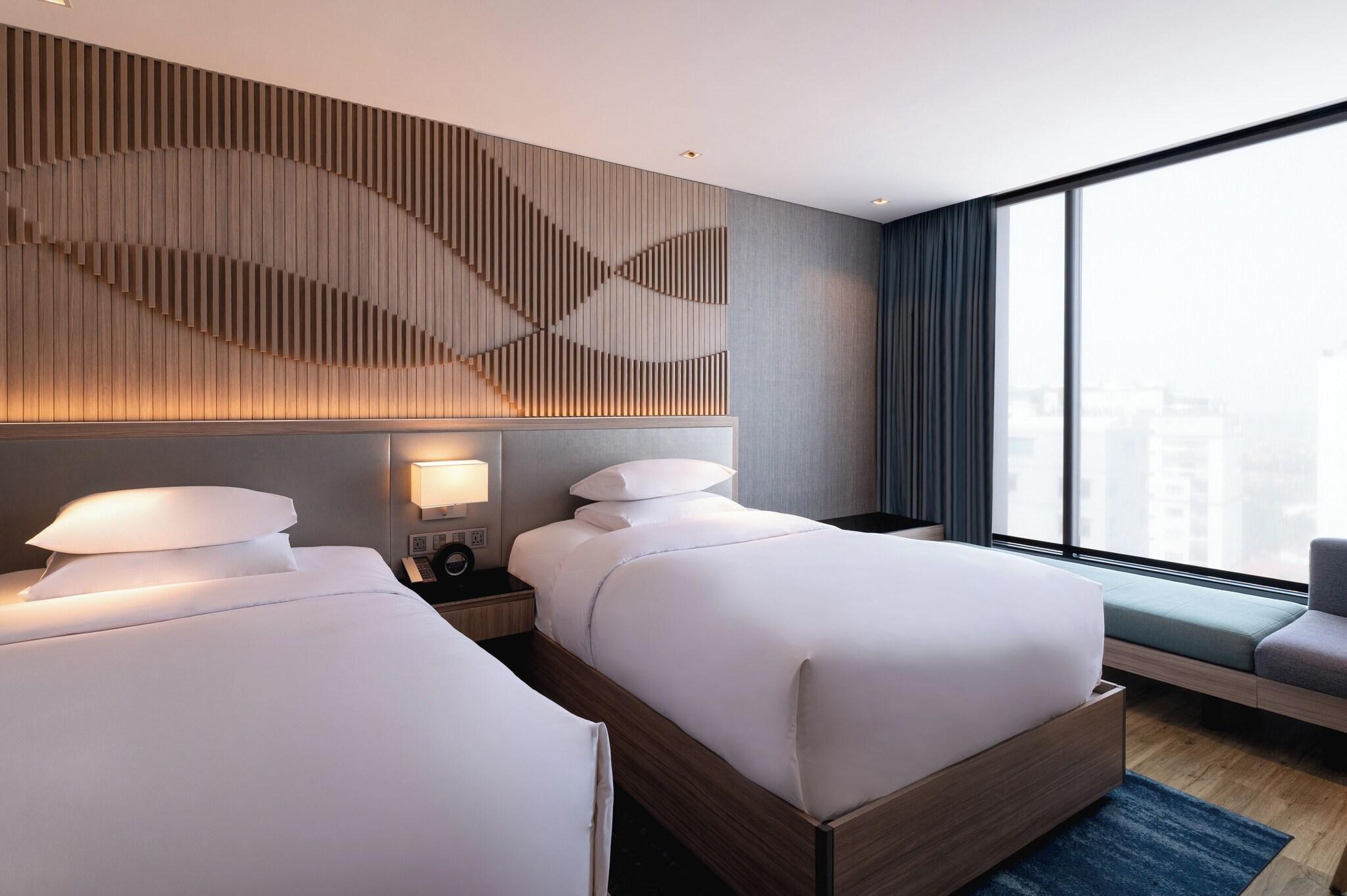 hotel-thumb
