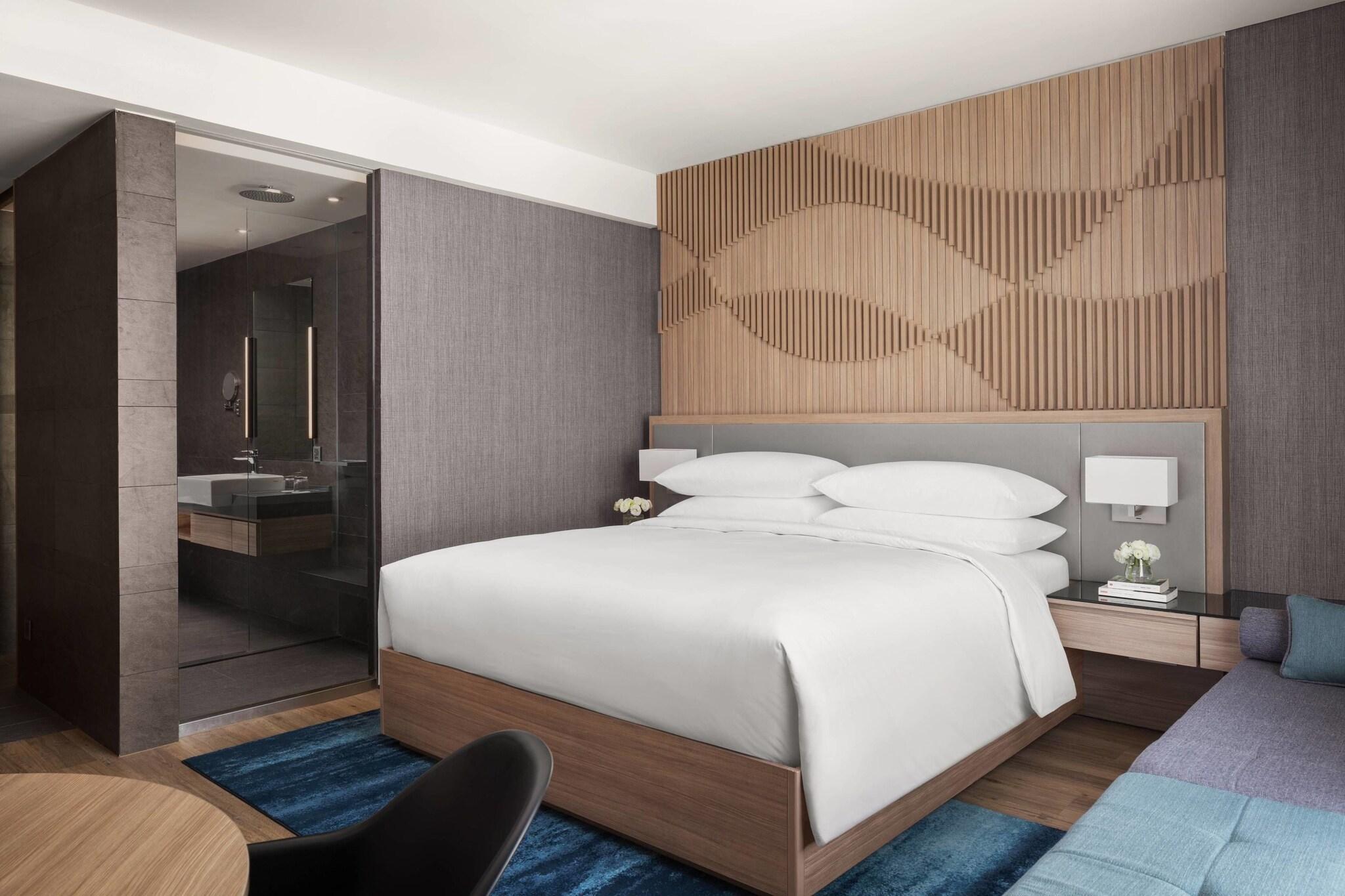 hotel-thumb