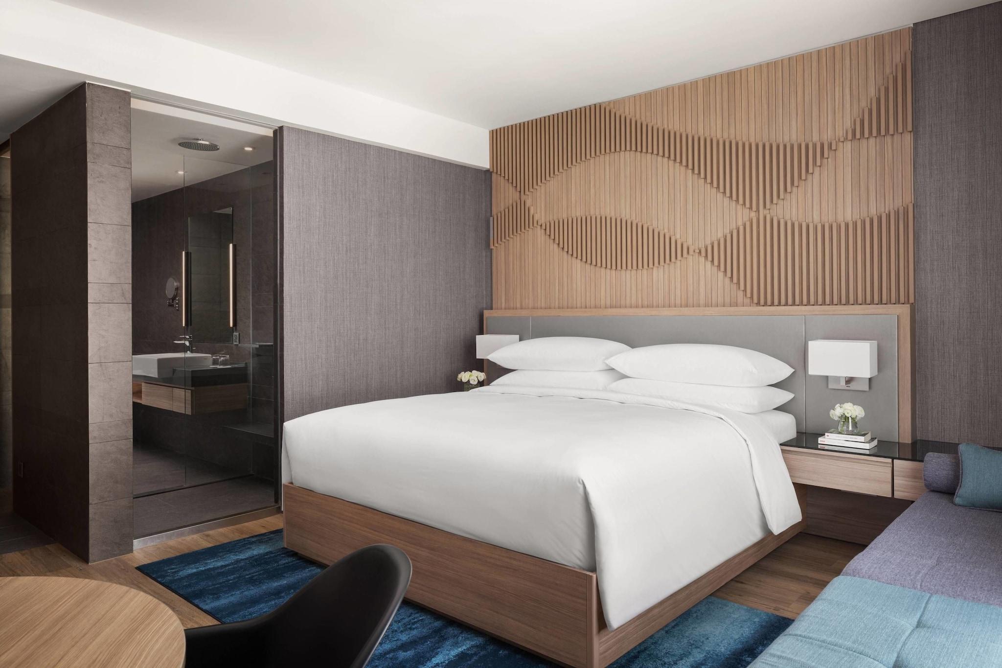 hotel-thumb