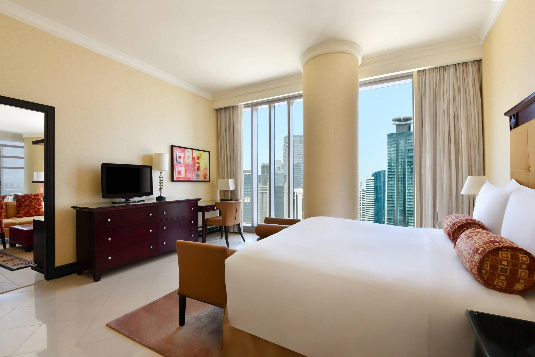 hotel-thumb