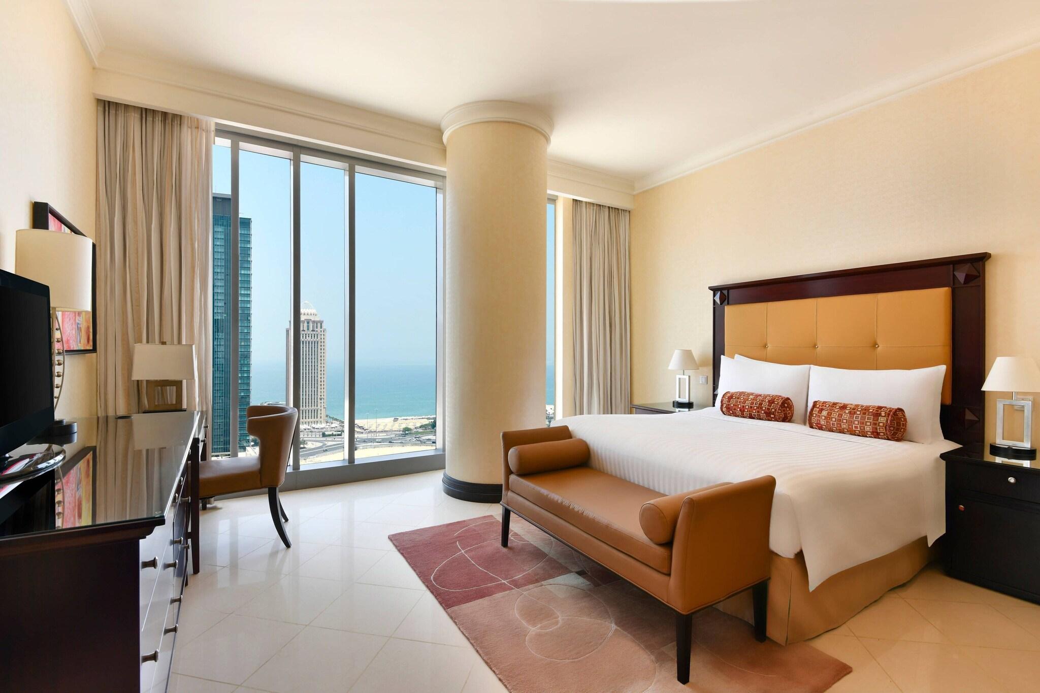 hotel-thumb