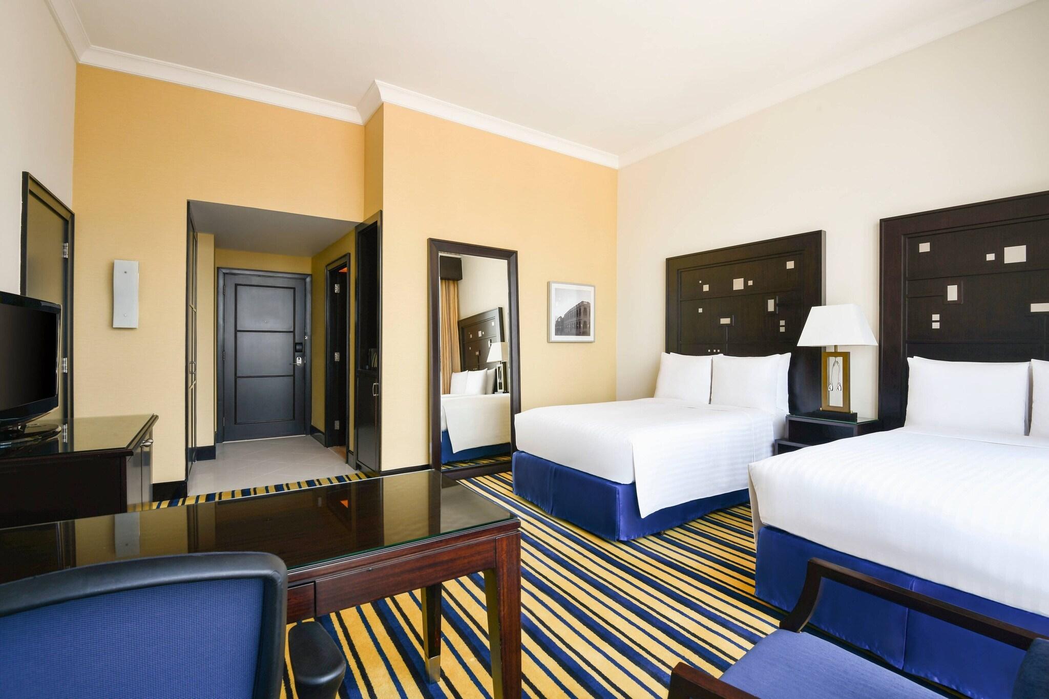 hotel-thumb