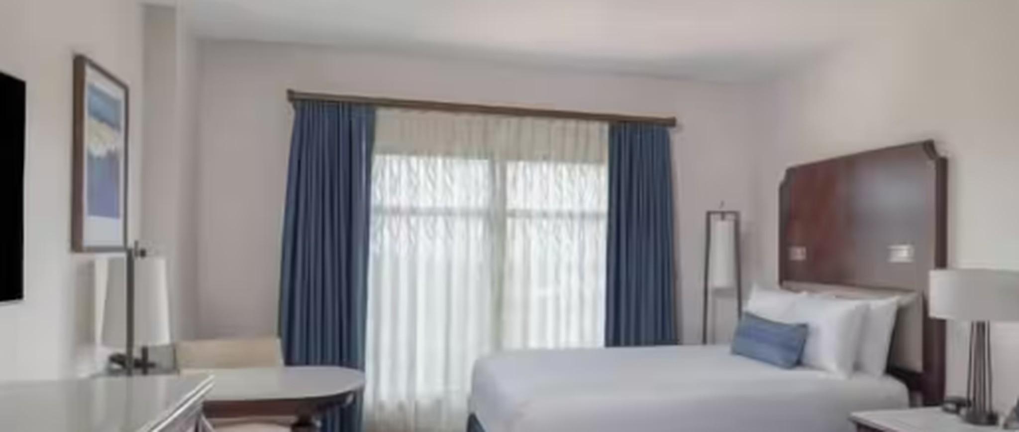 hotel-thumb