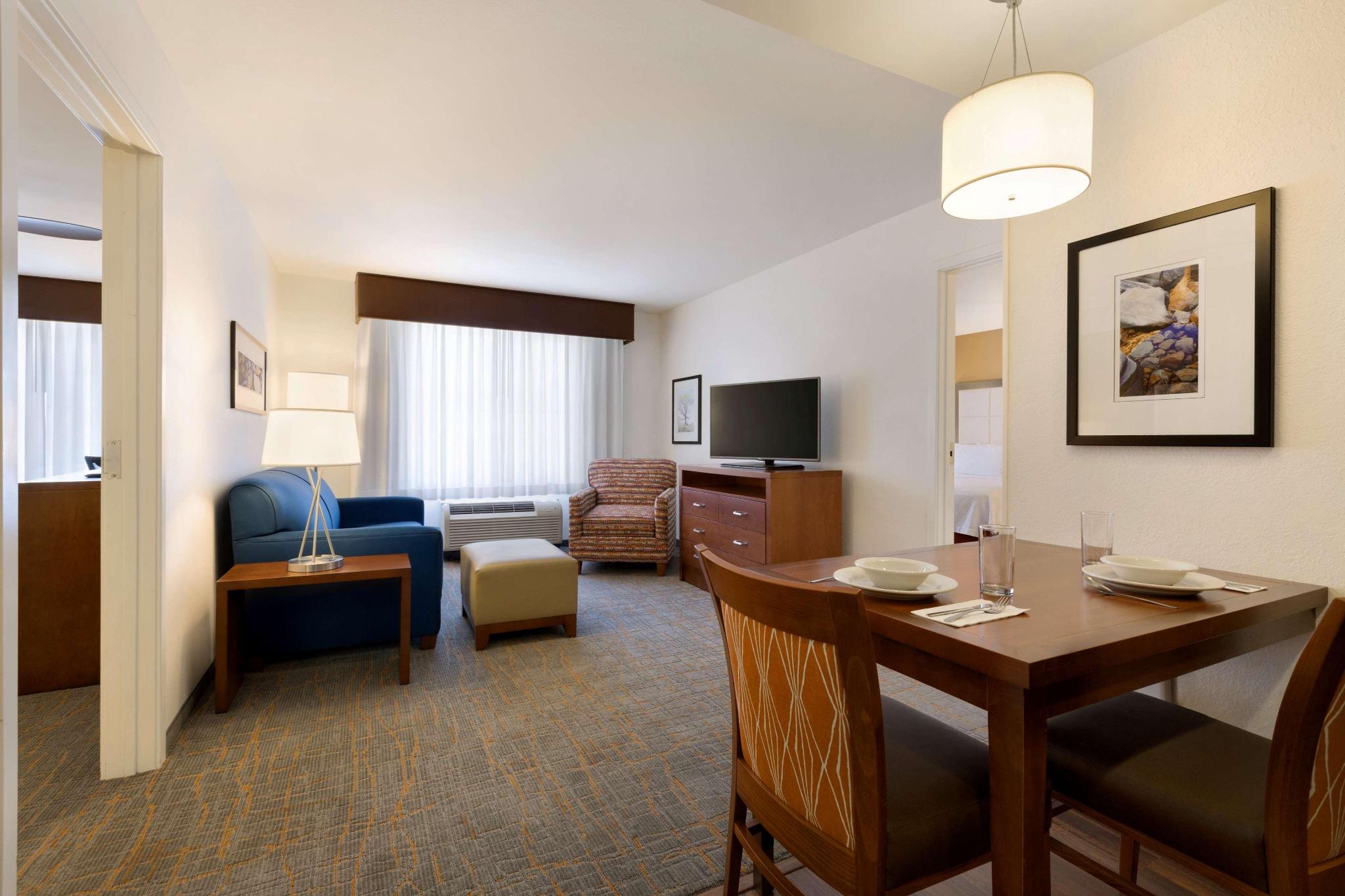 hotel-thumb