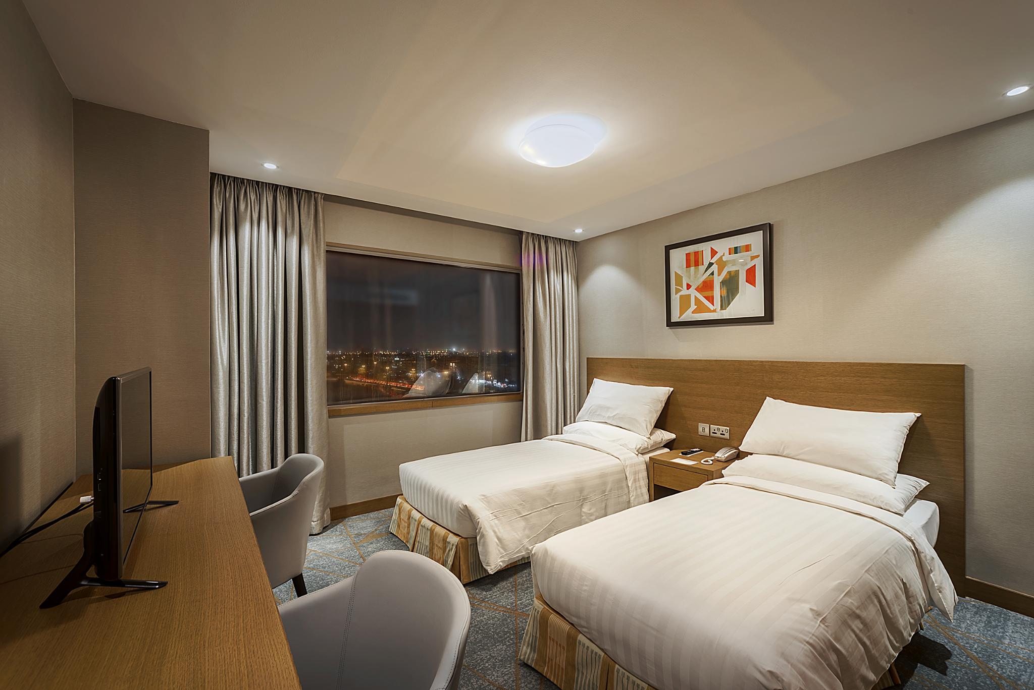 hotel-thumb