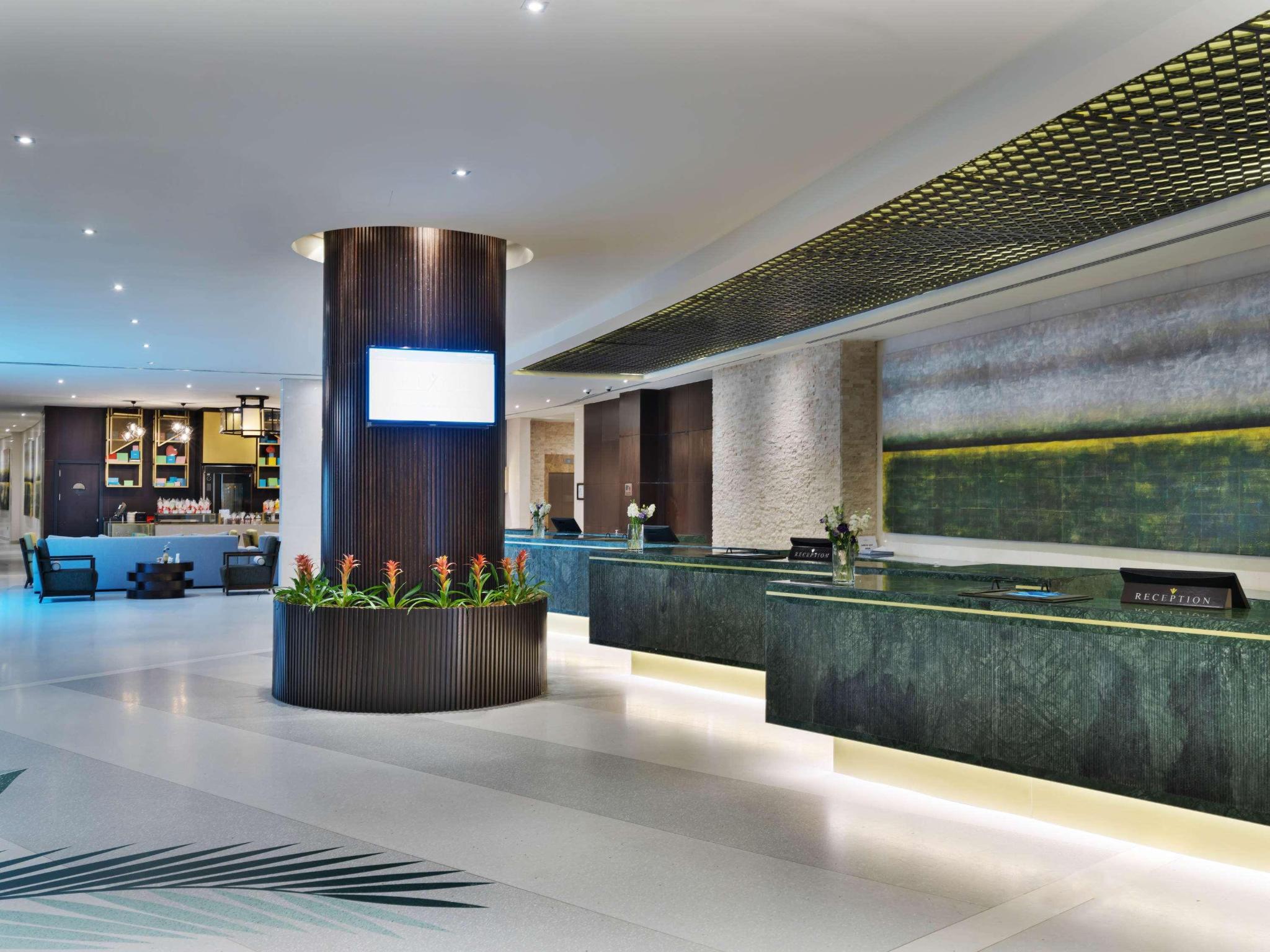 hotel-thumb
