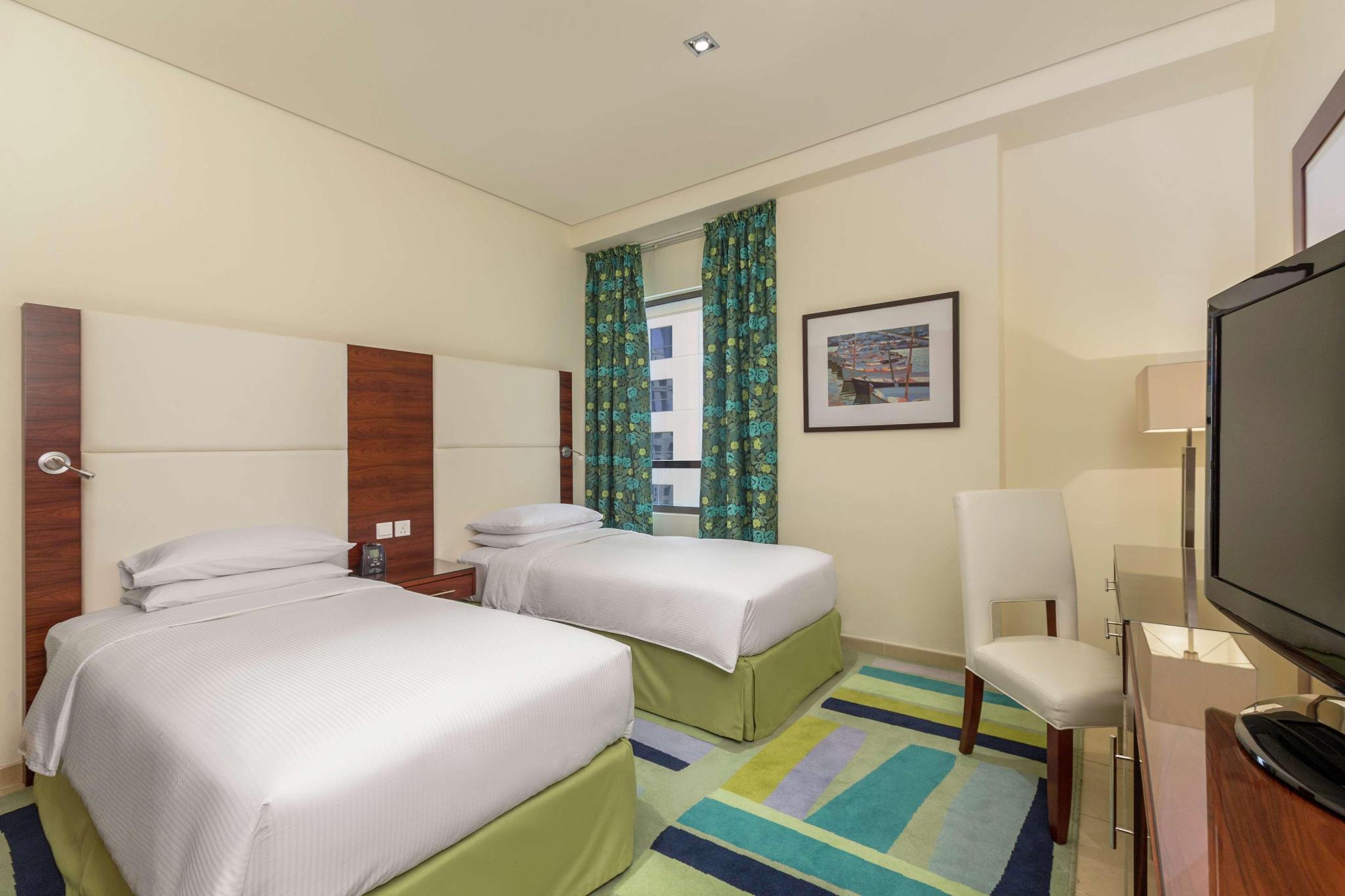 hotel-thumb
