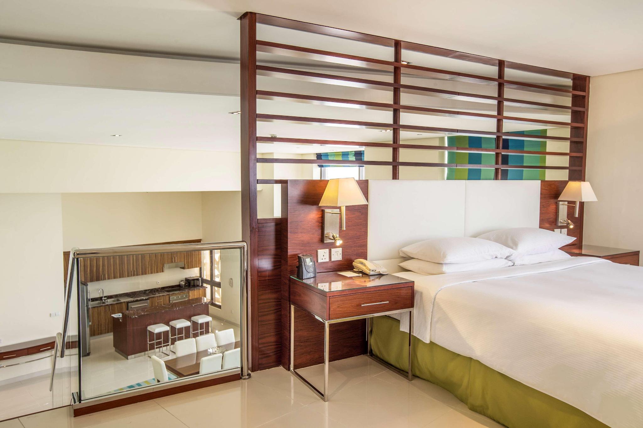 hotel-thumb