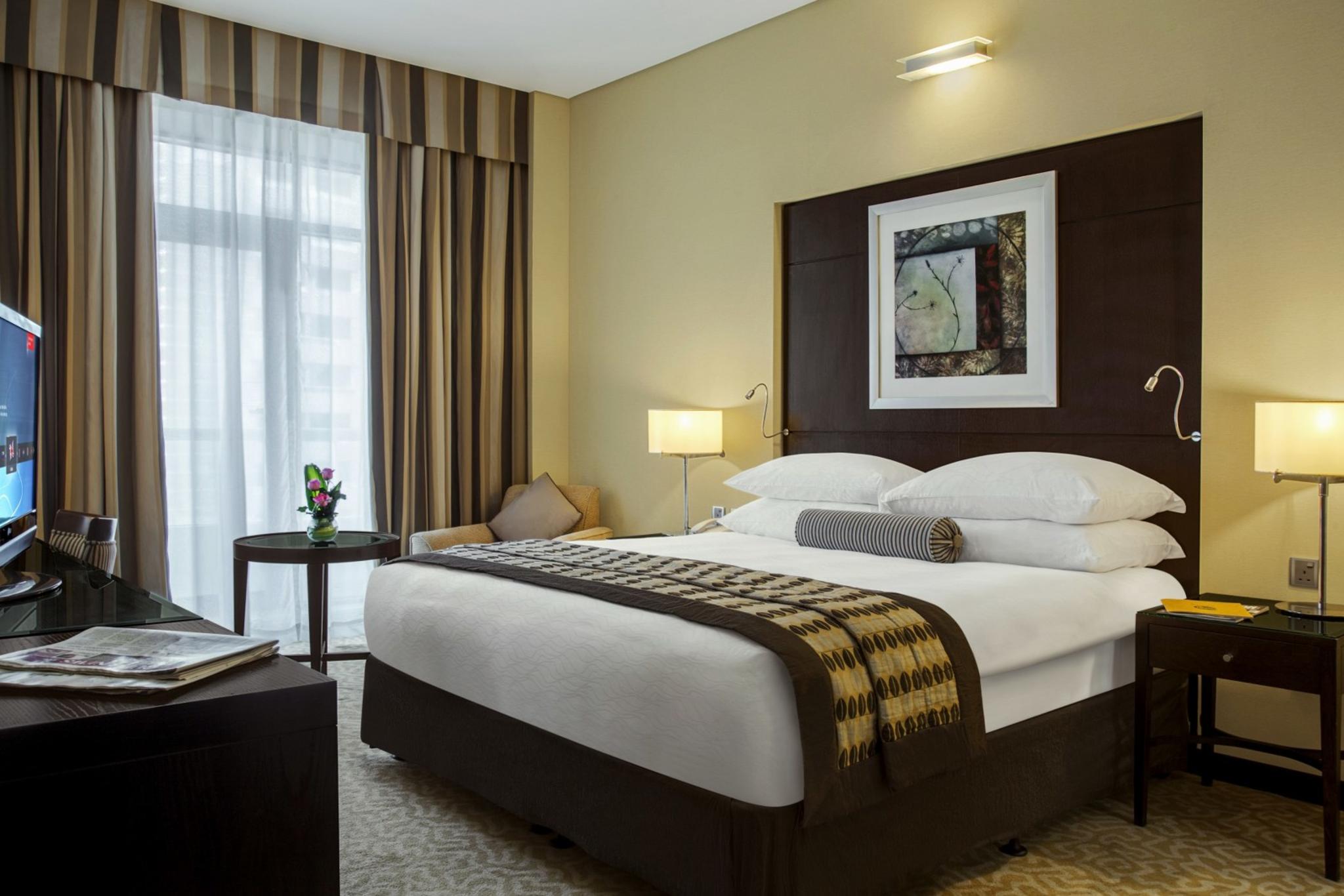 hotel-thumb