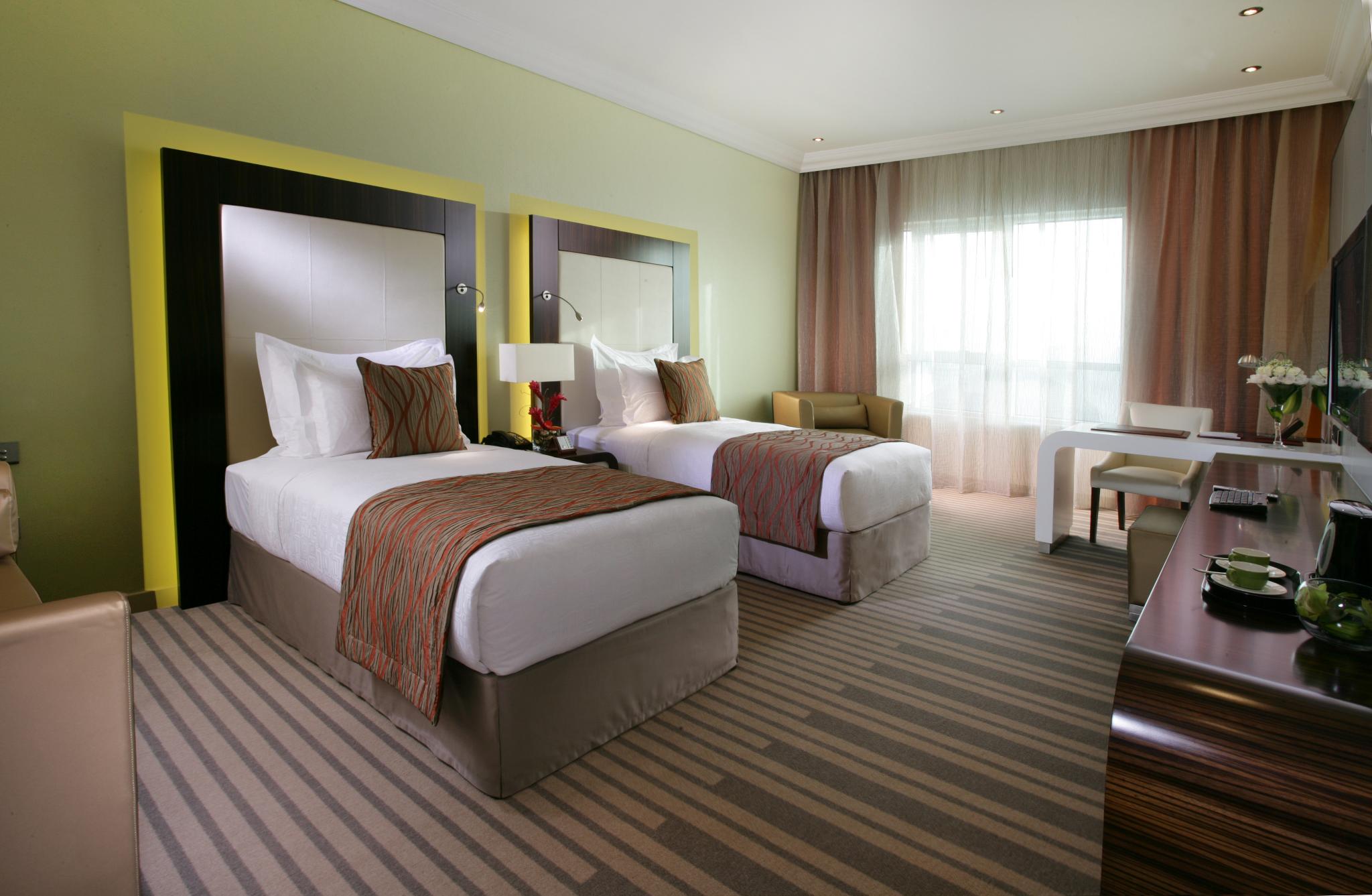hotel-thumb