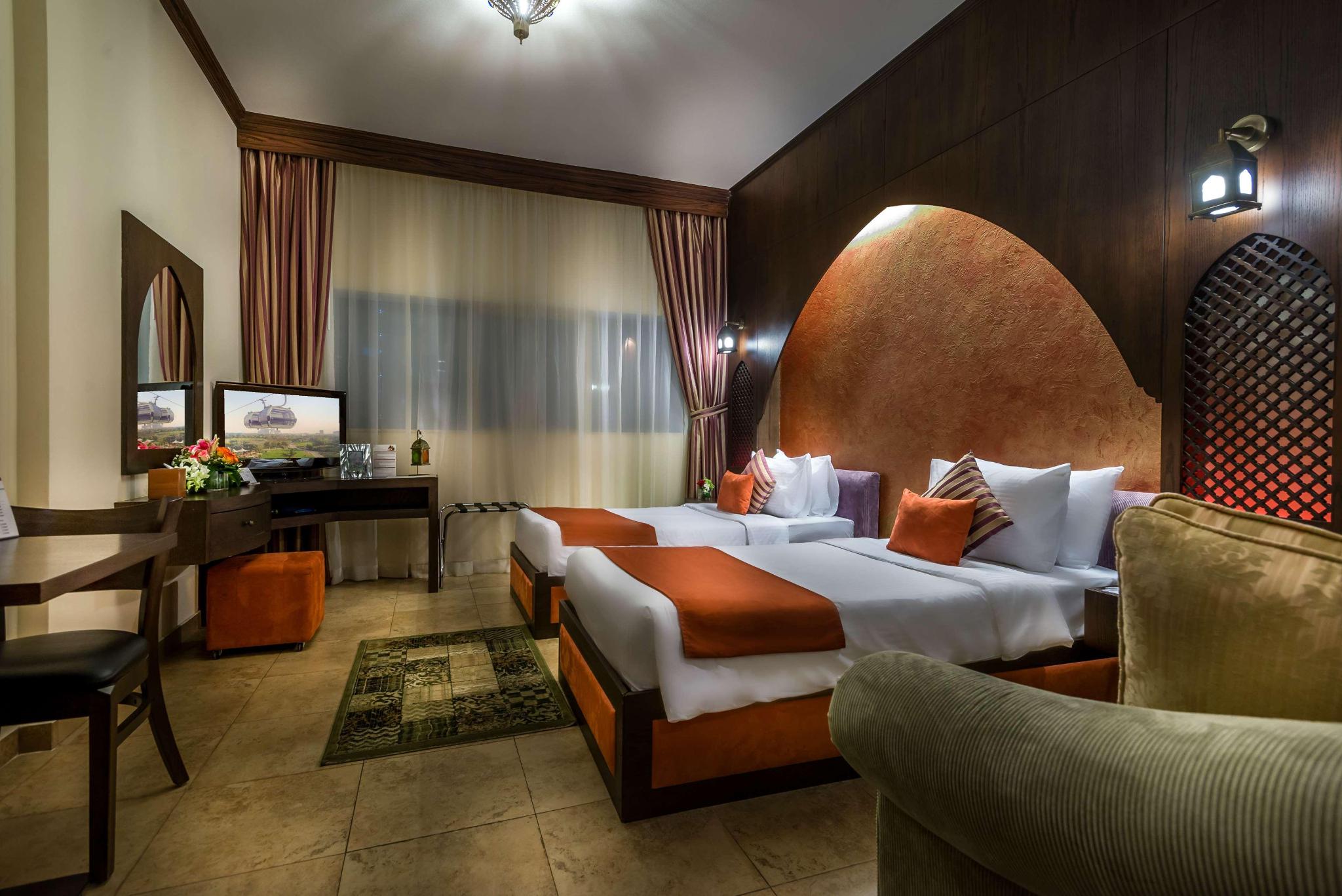 hotel-thumb