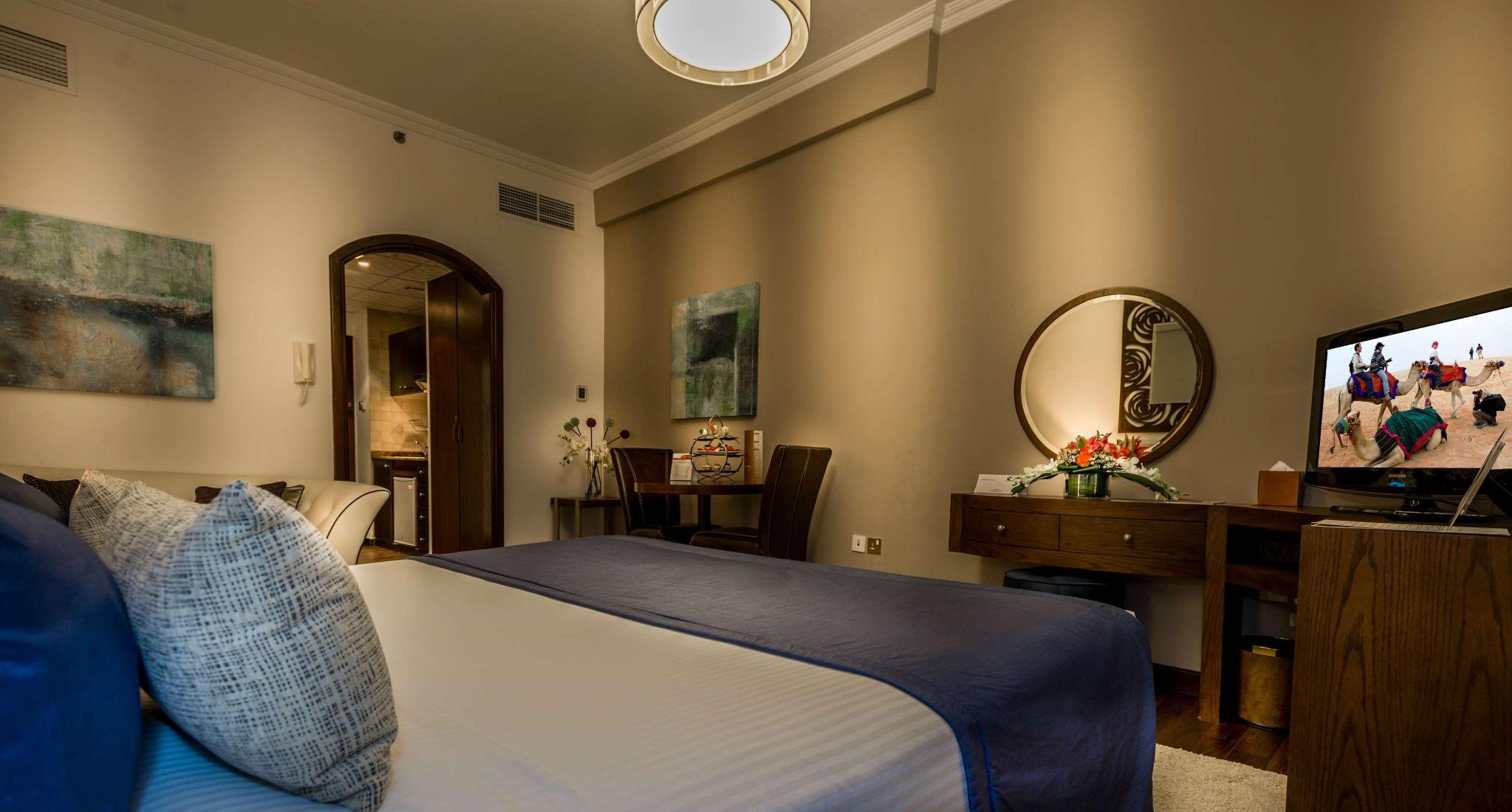 hotel-thumb