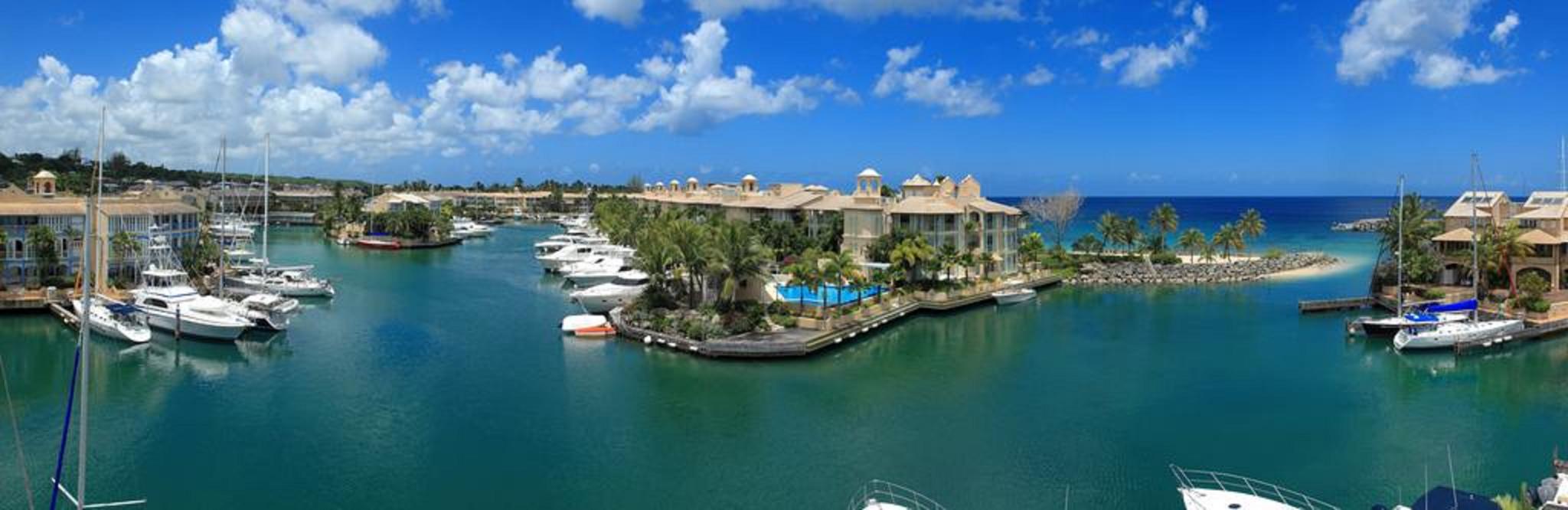 Port St Charles en Holetown