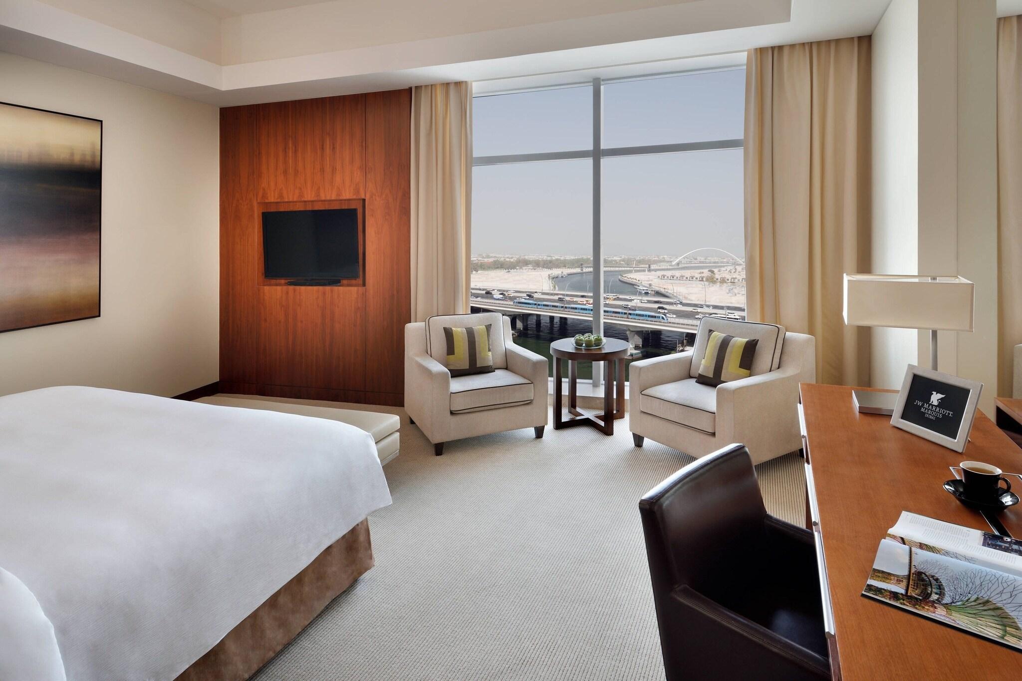 hotel-thumb
