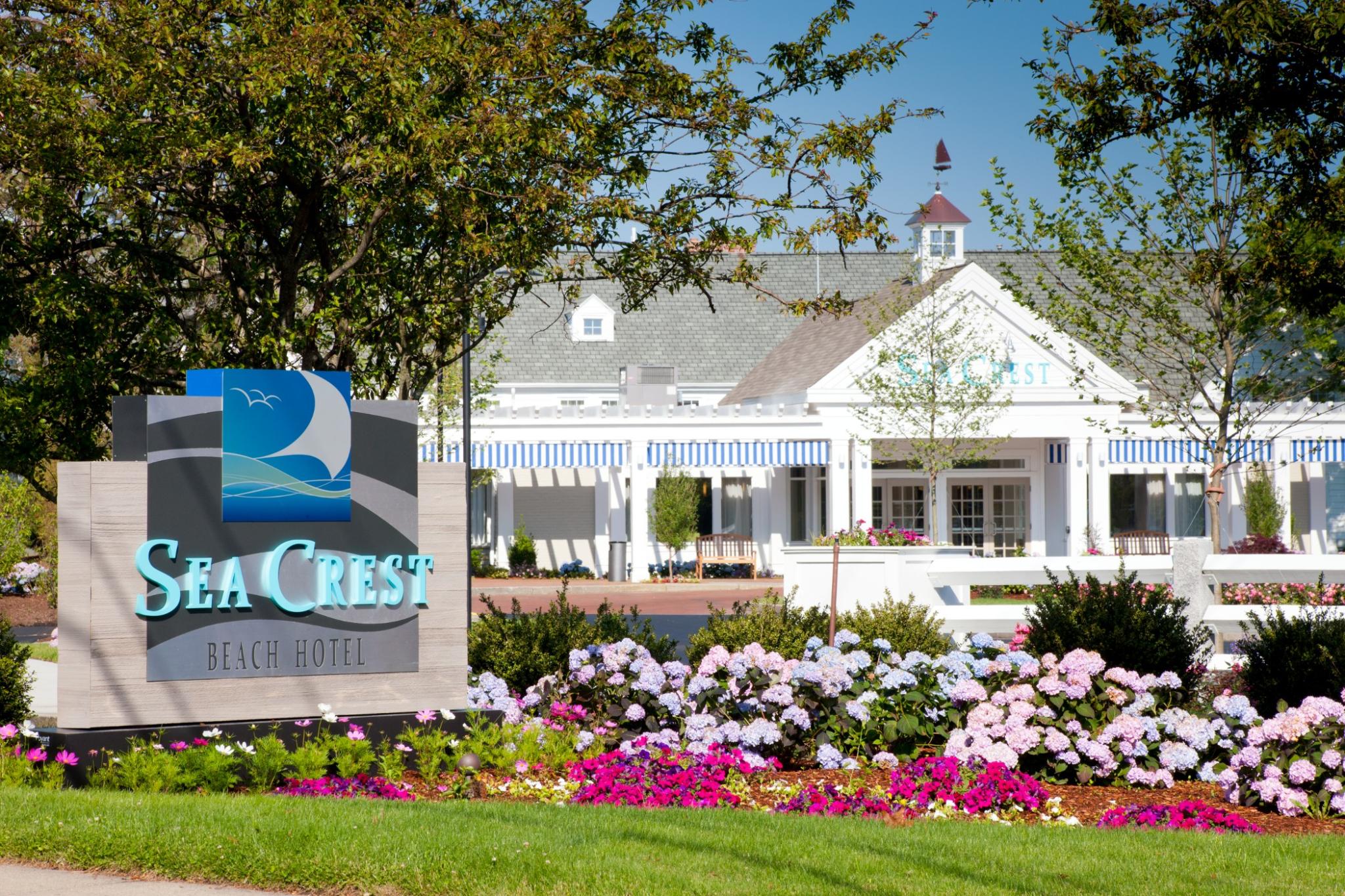 Sea Crest Beach Hotel en Cape Cod | BestDay.com
