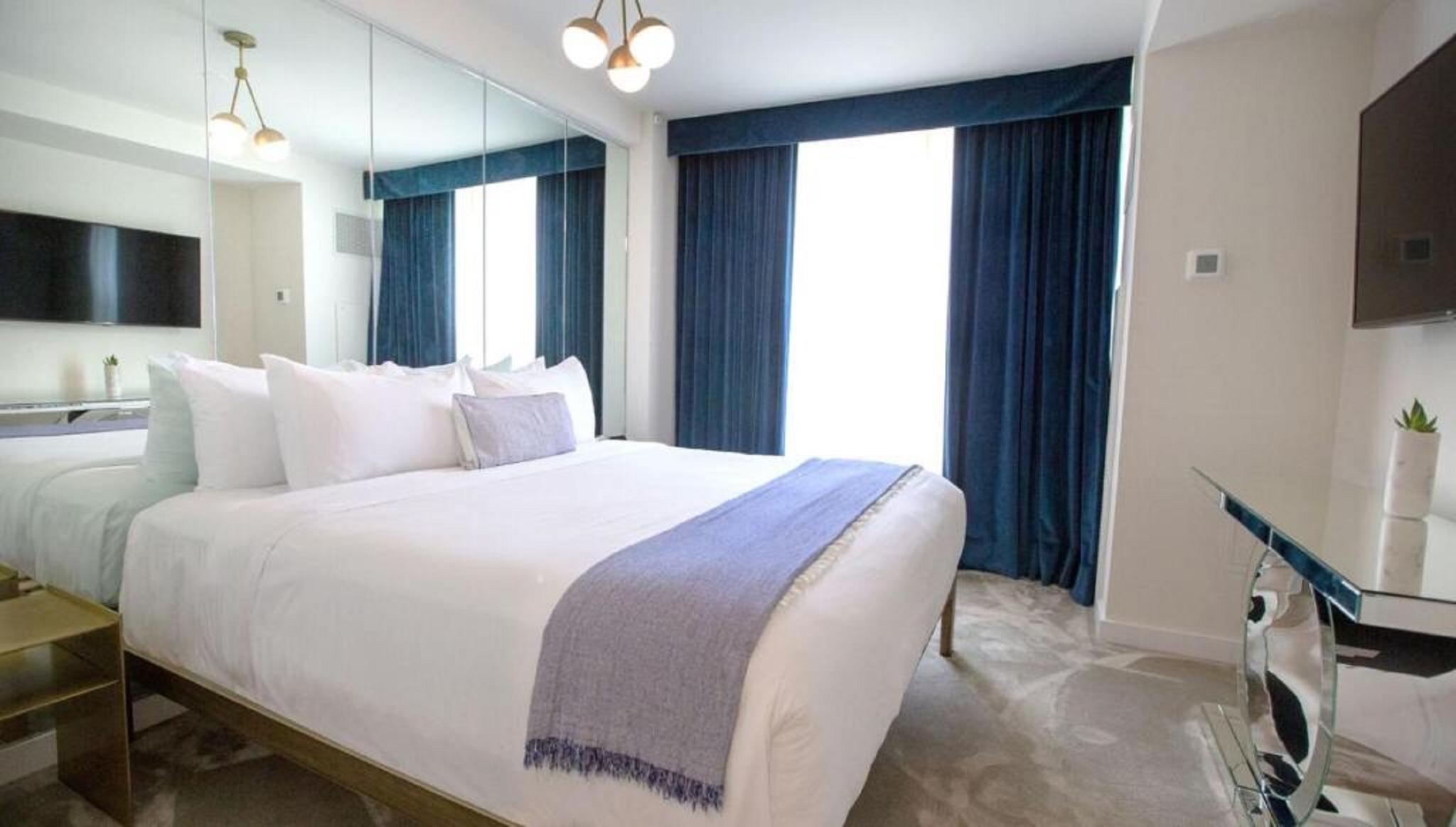 hotel-thumb