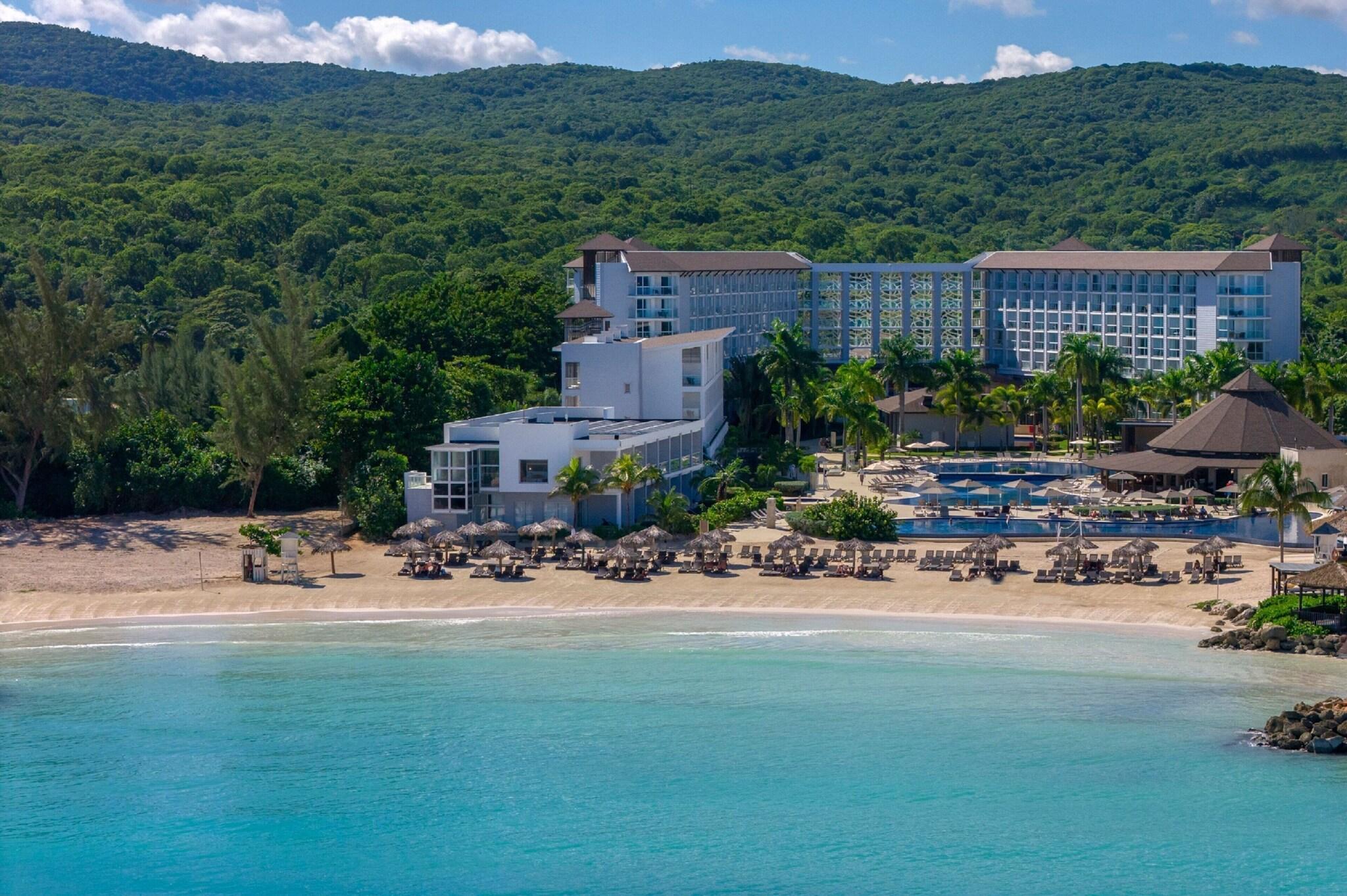 hotel-thumb