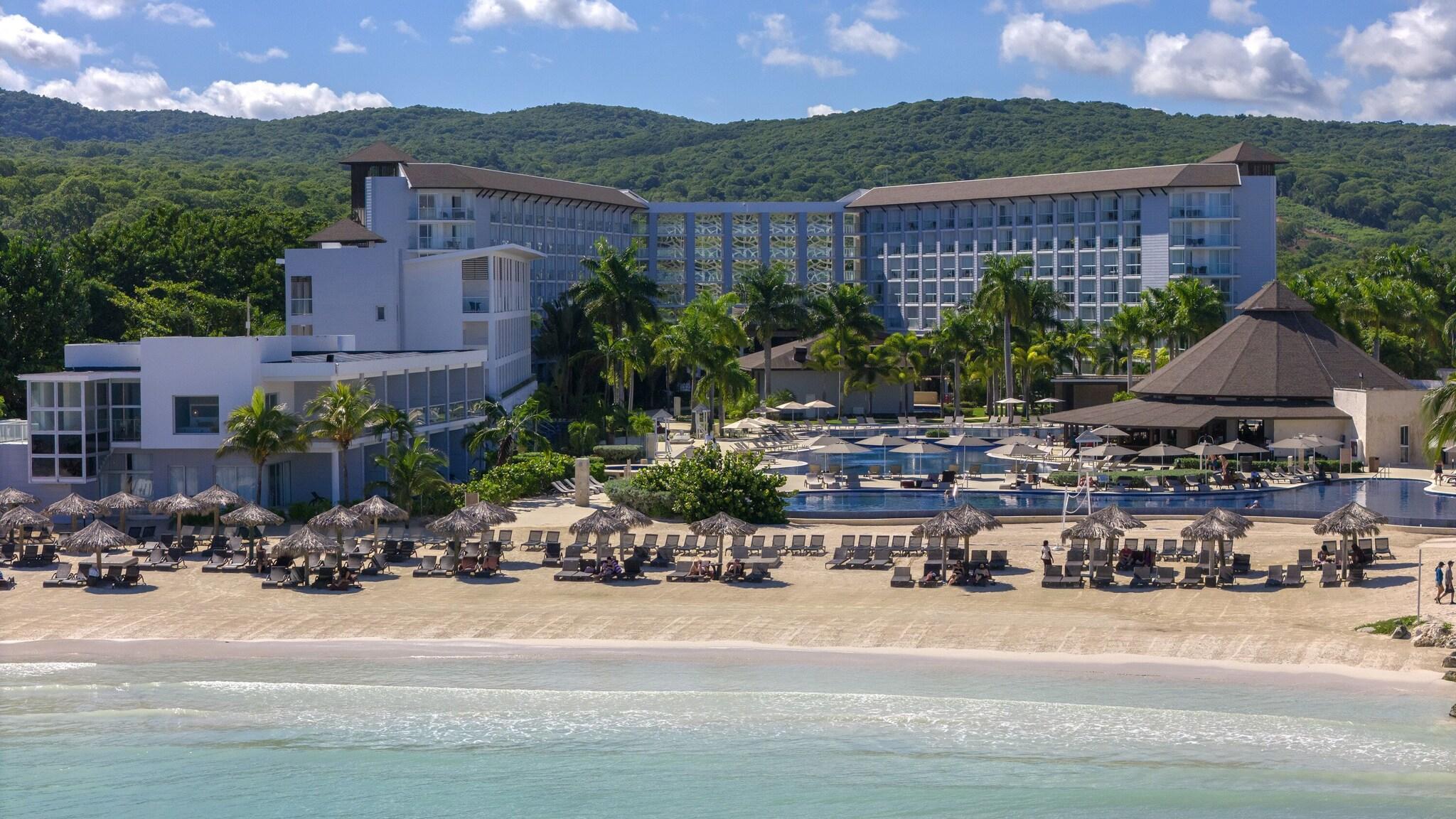 hotel-thumb
