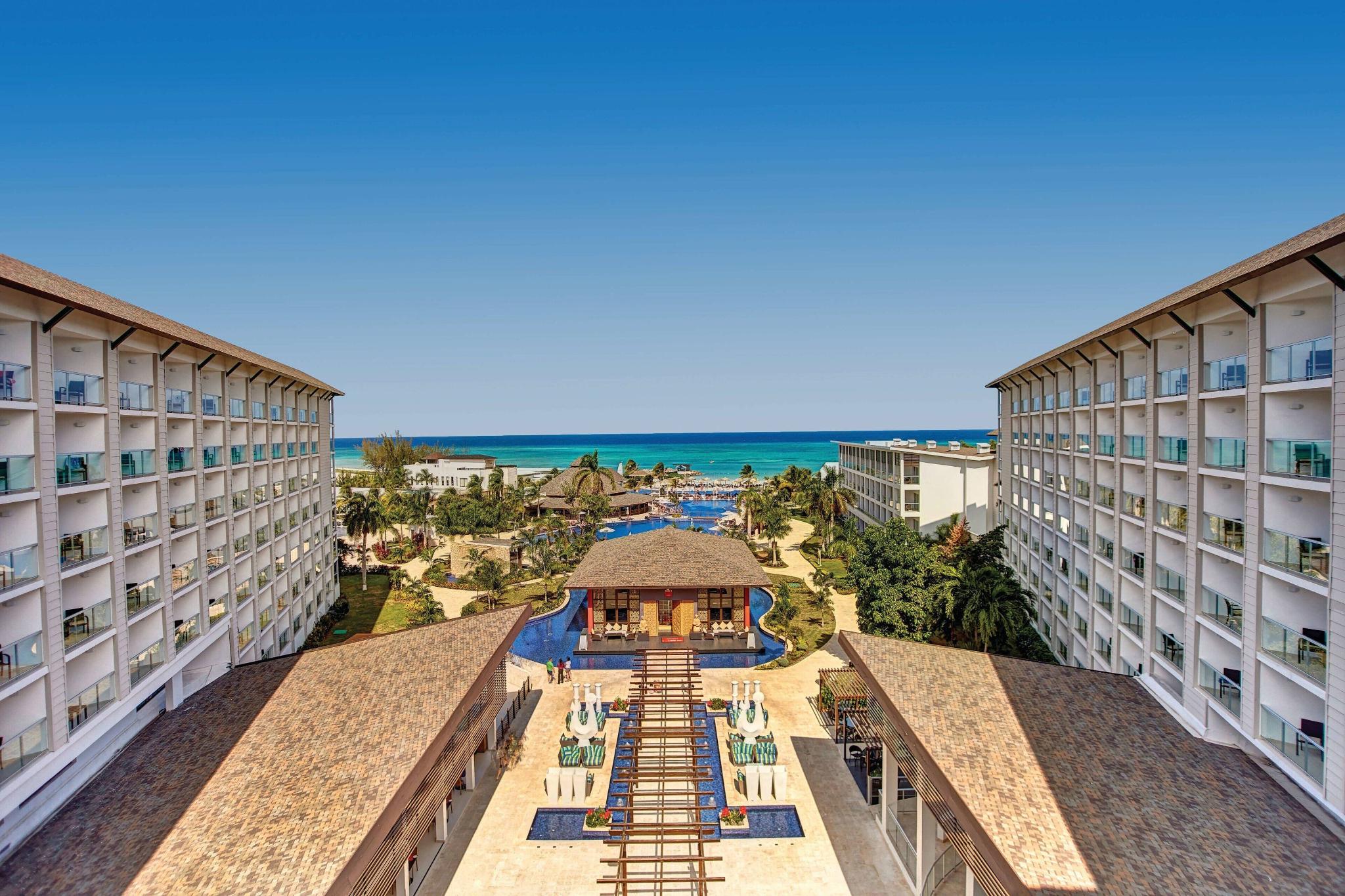 hotel-thumb