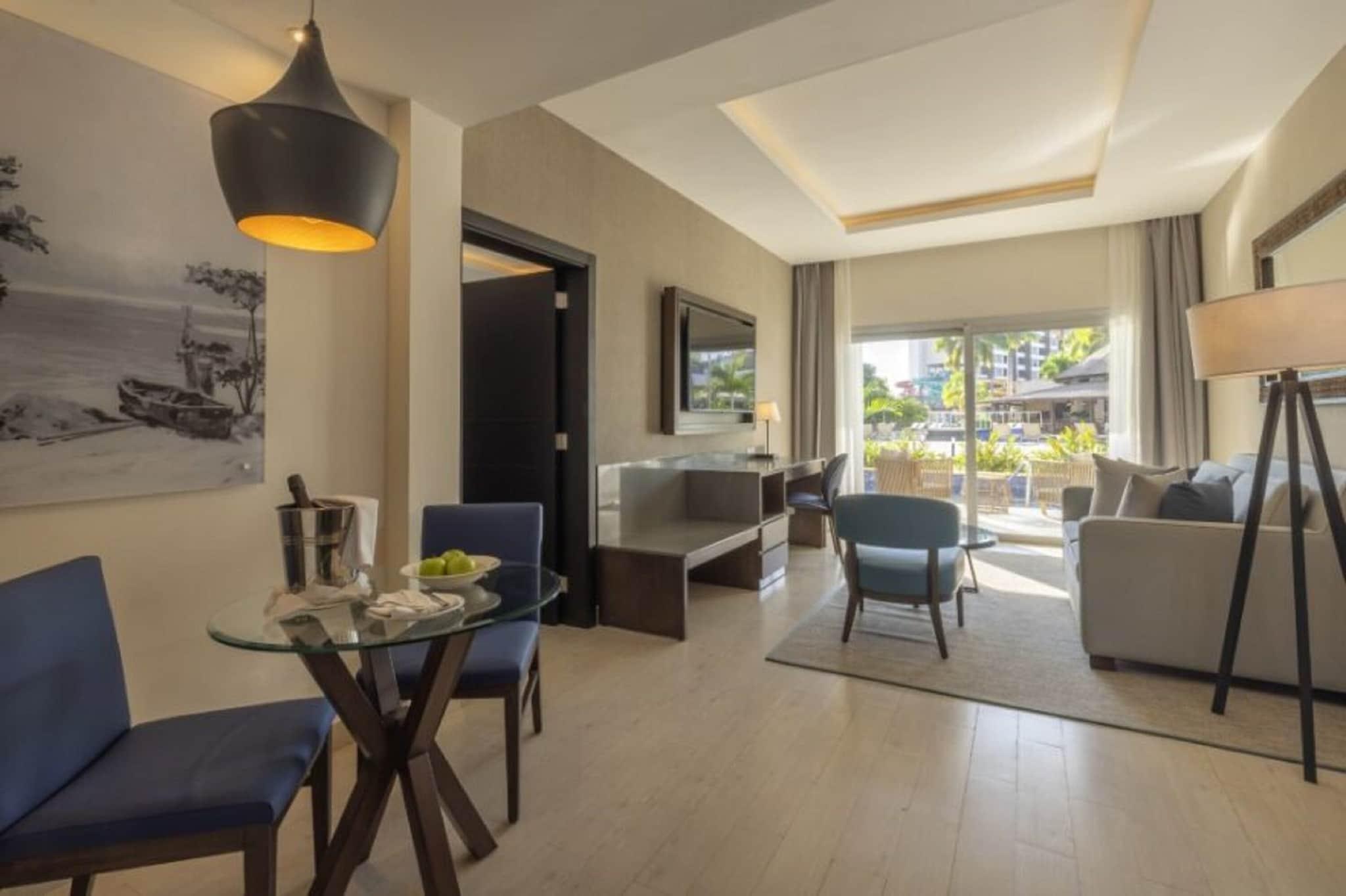 hotel-thumb