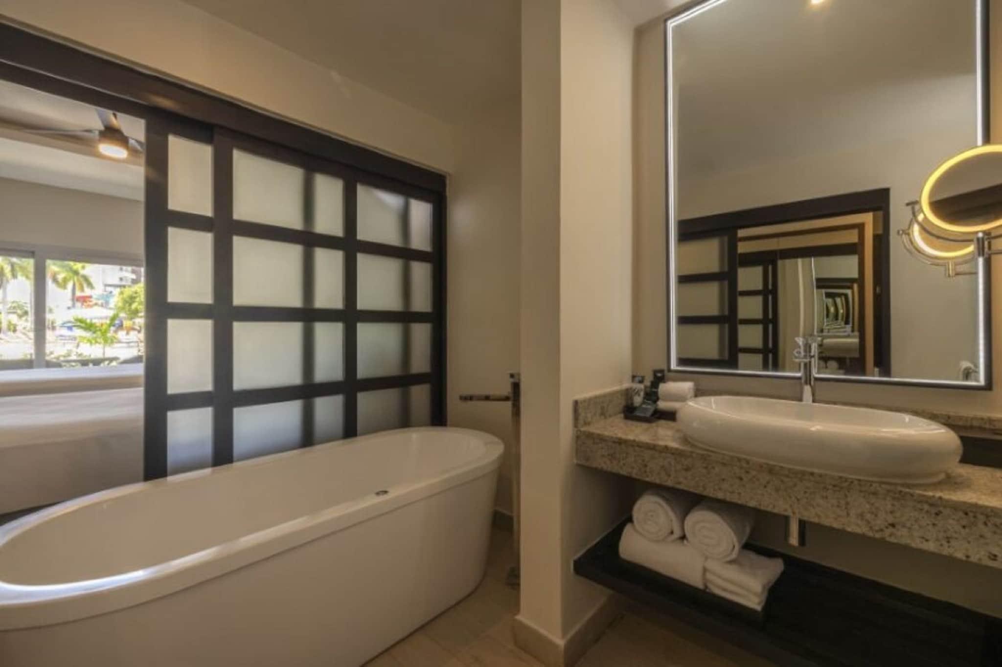 hotel-thumb