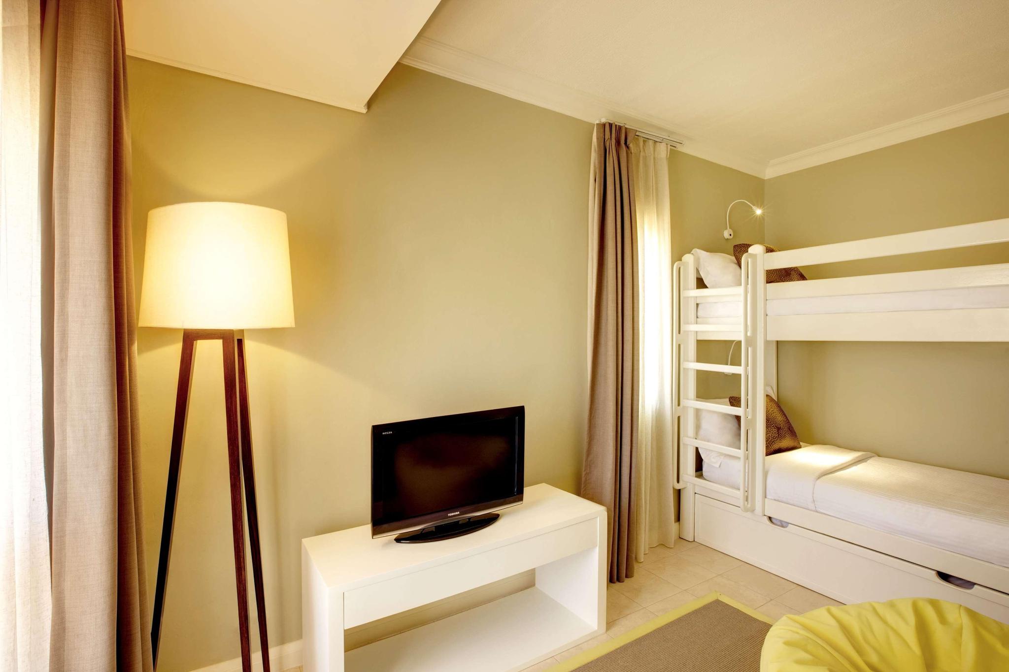 hotel-thumb