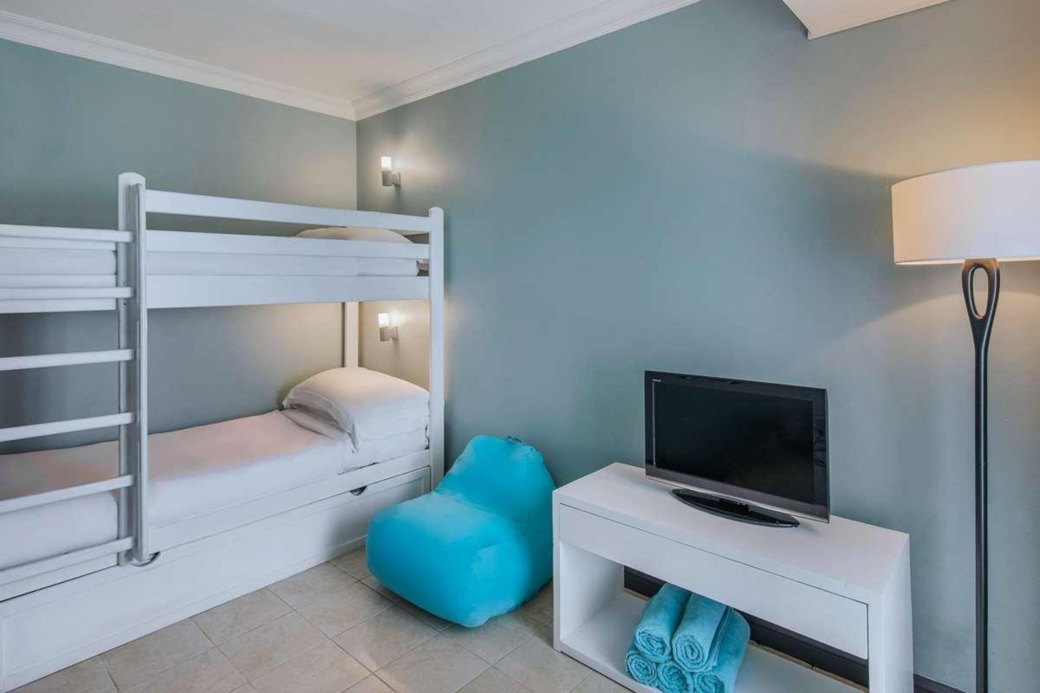 hotel-thumb