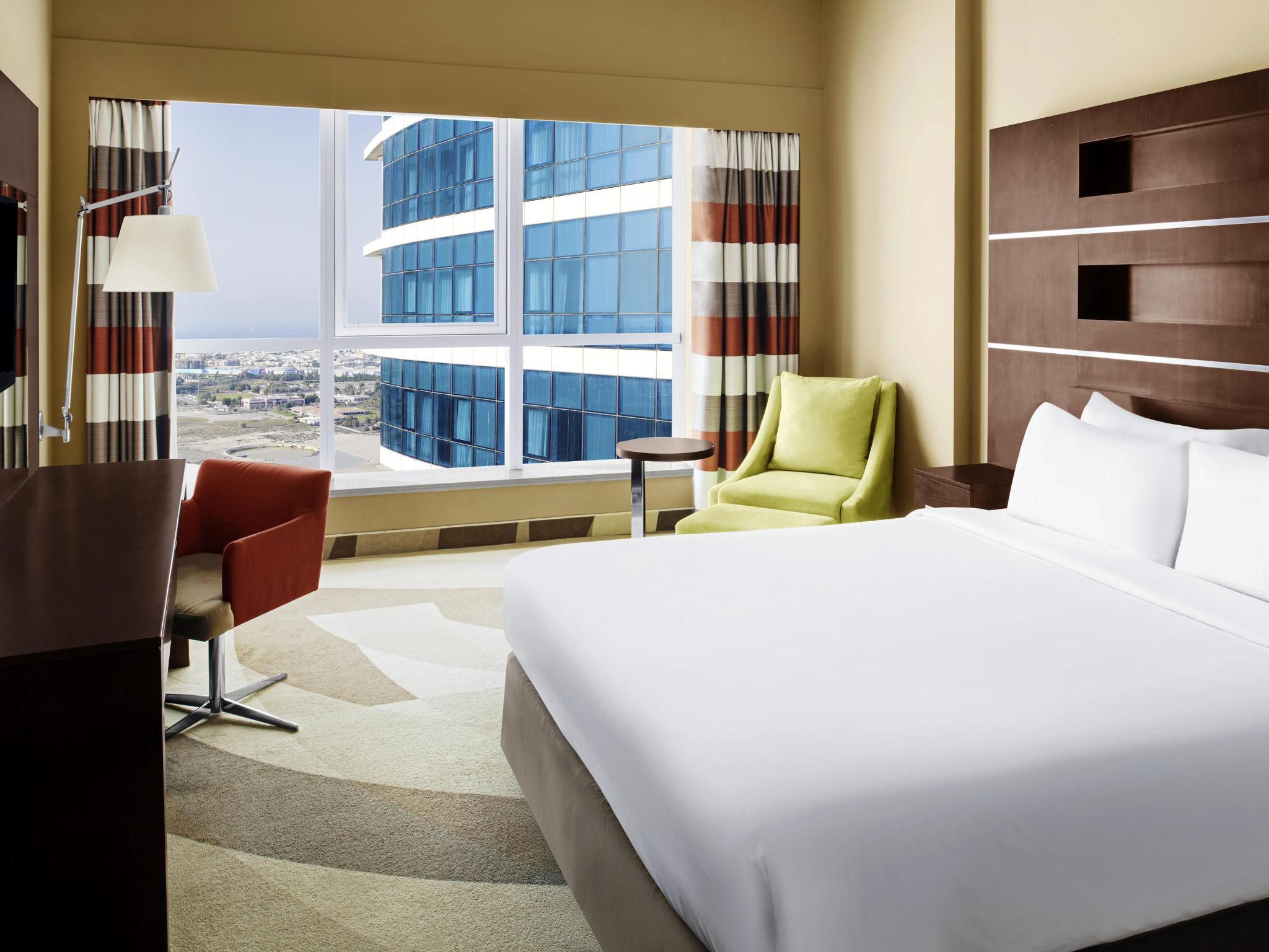 hotel-thumb