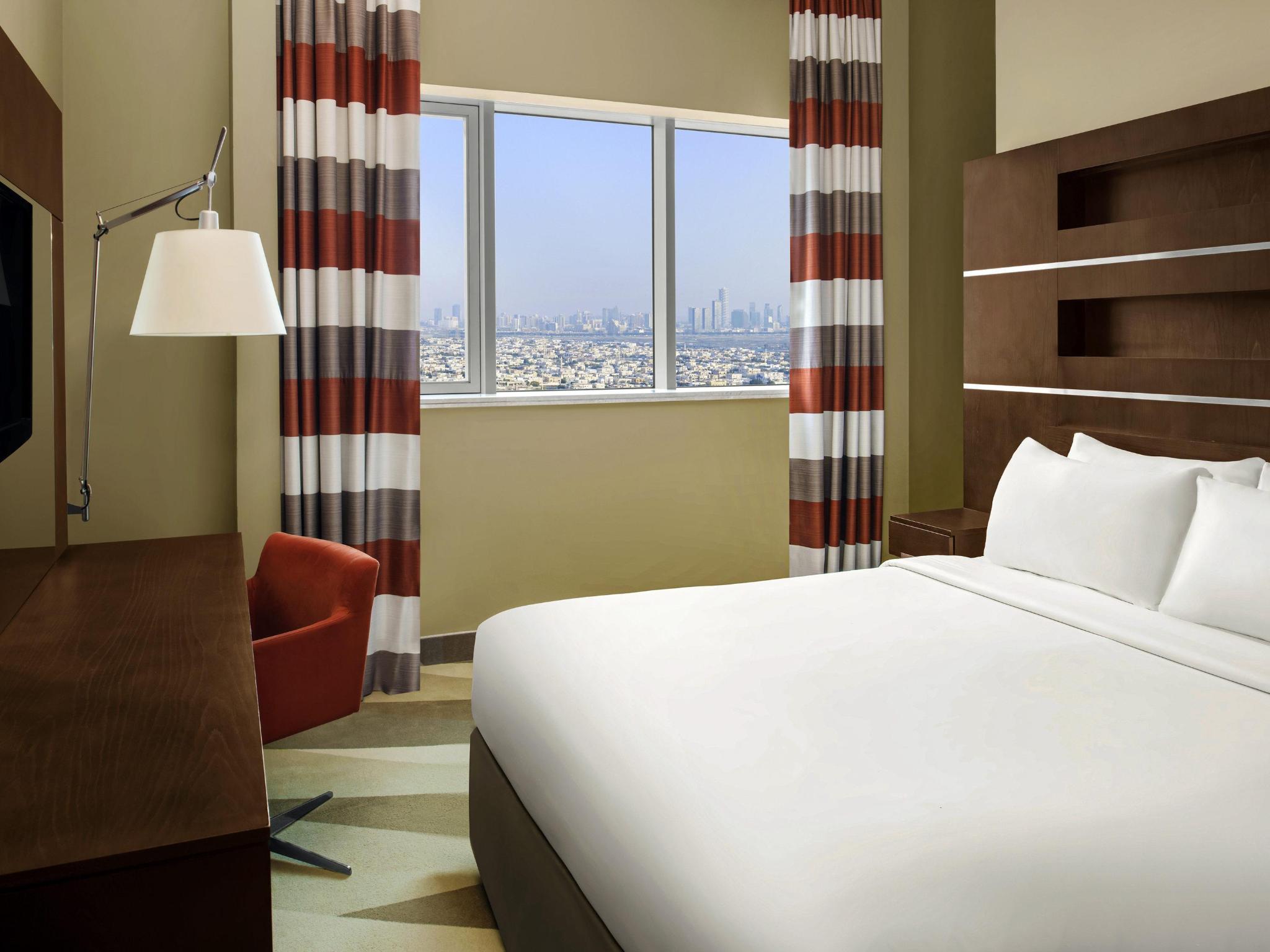hotel-thumb
