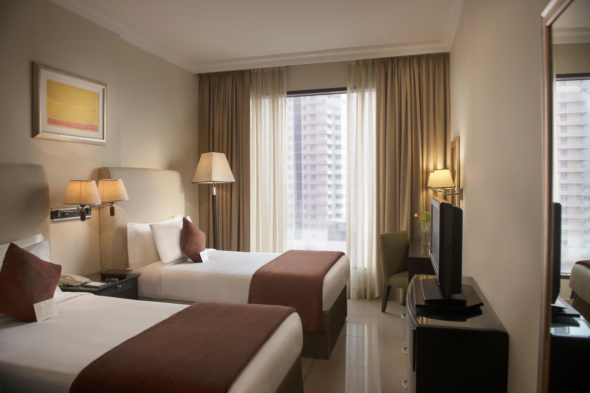 hotel-thumb