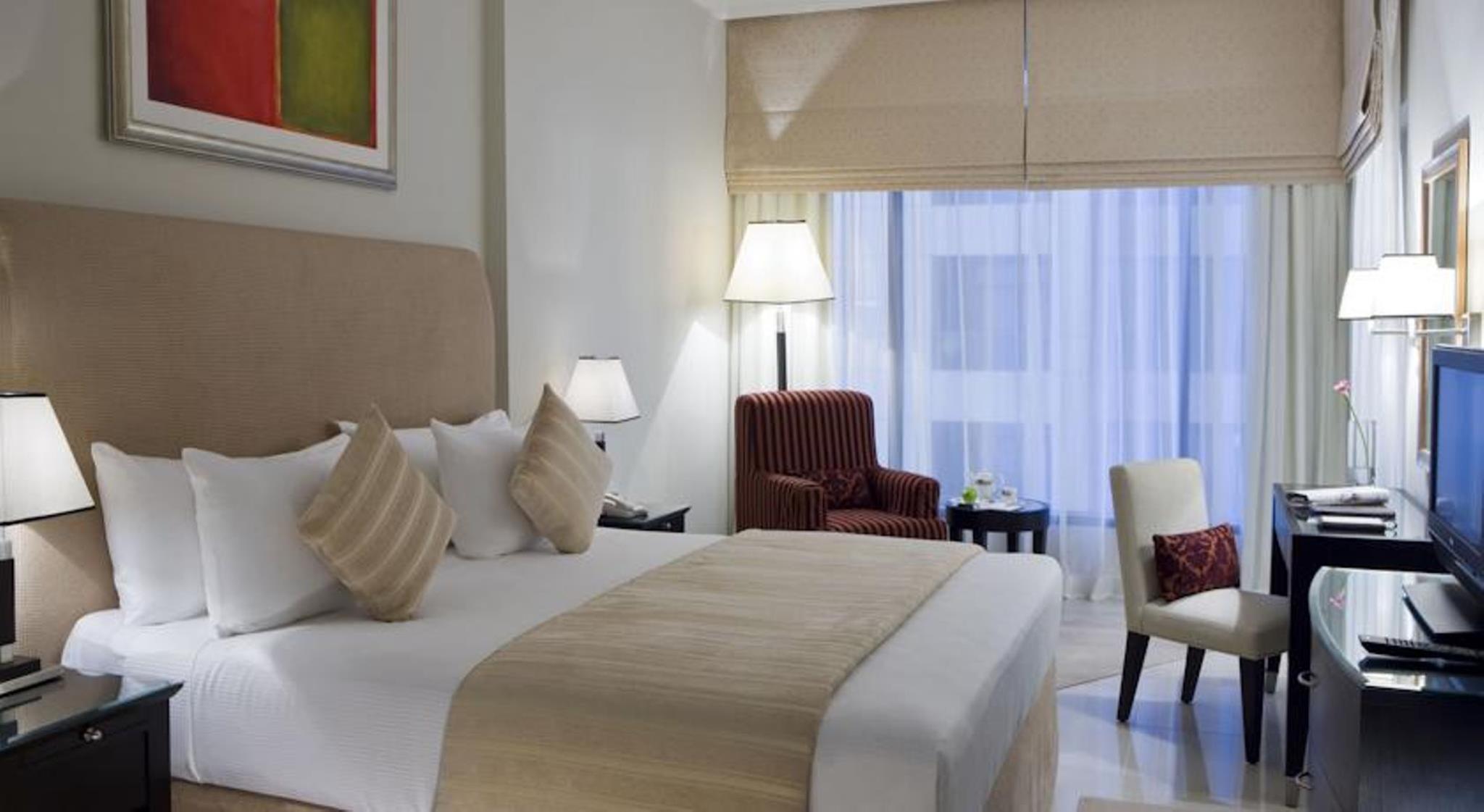hotel-thumb