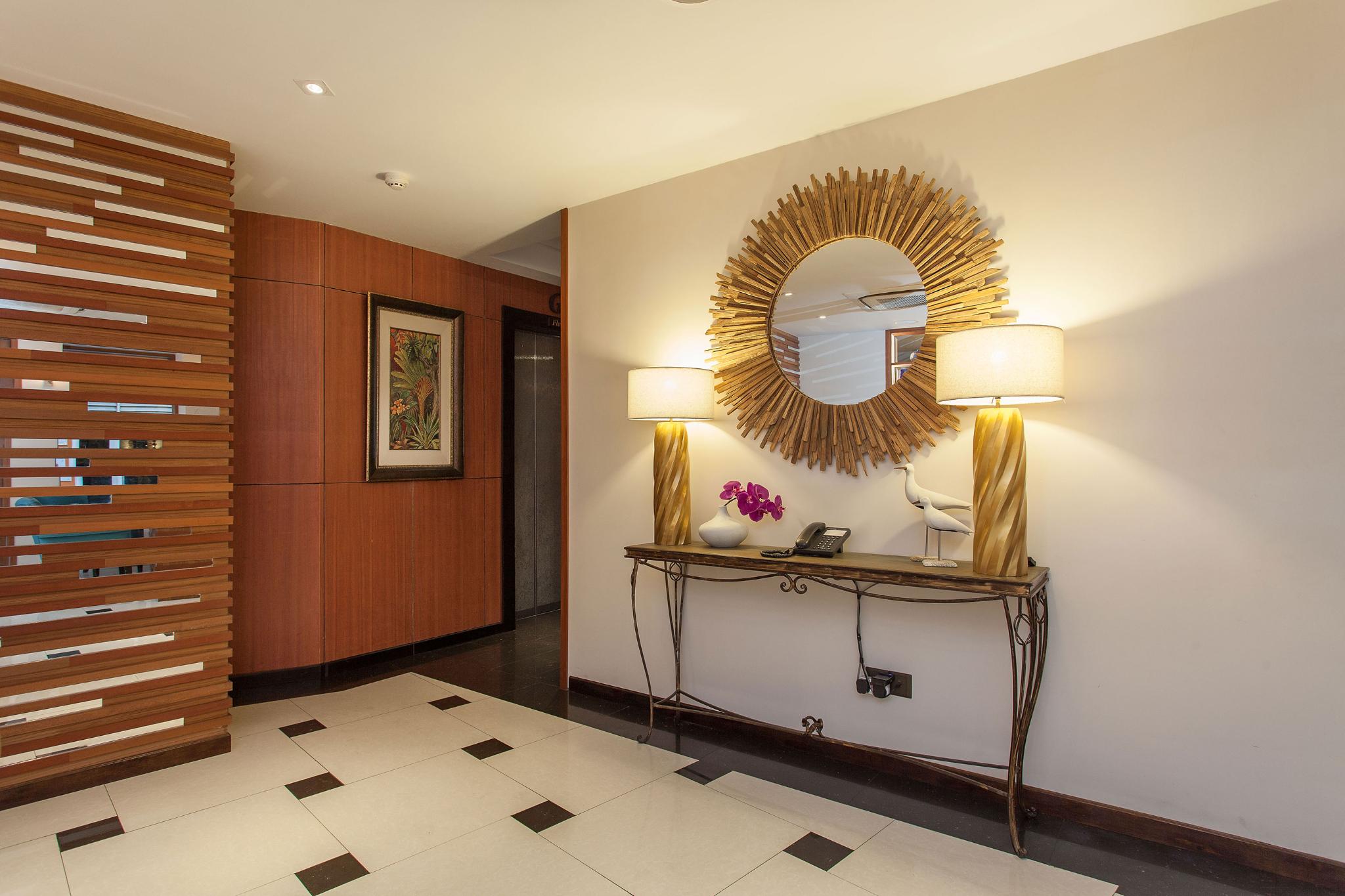 hotel-thumb