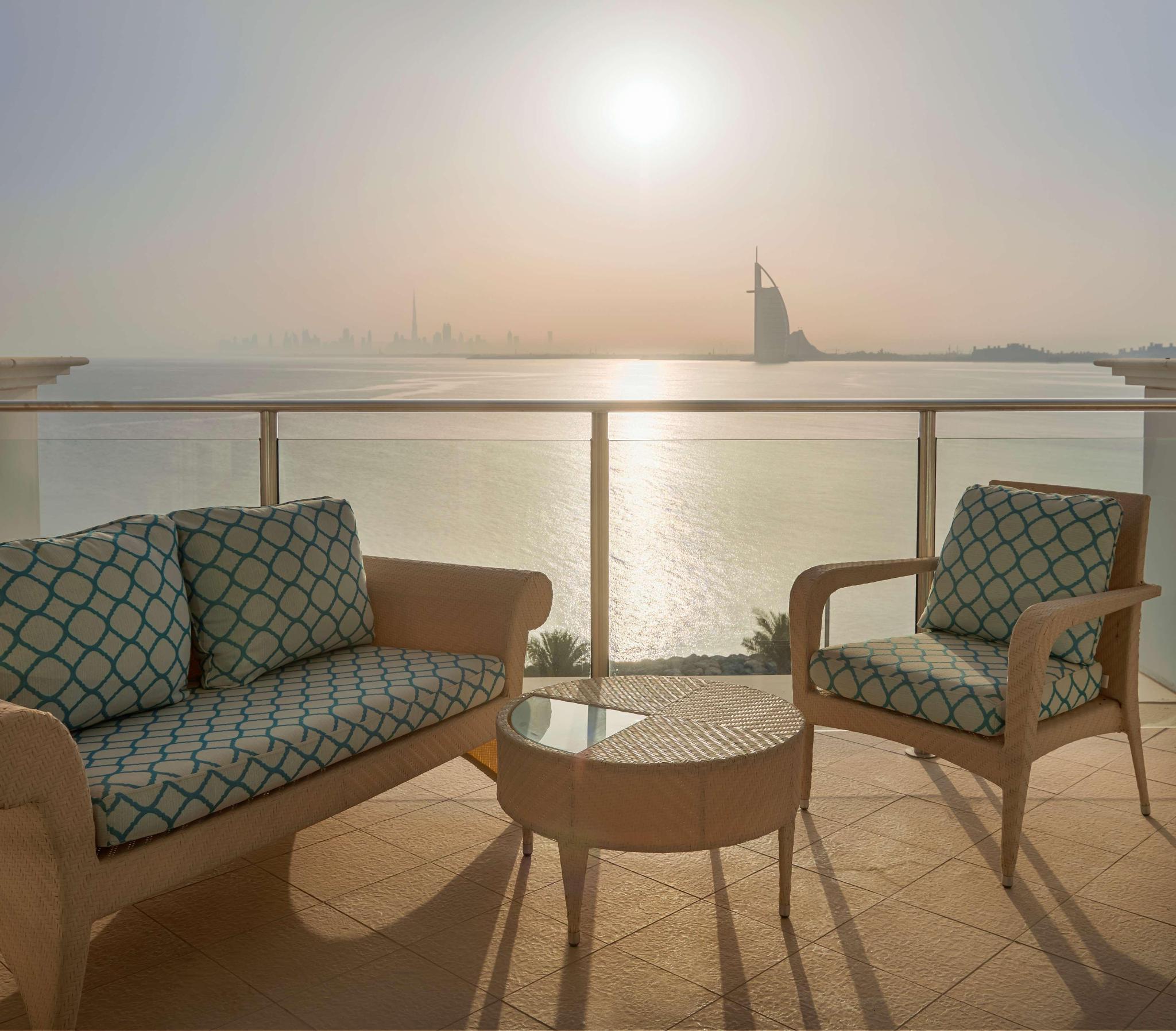 hotel-thumb