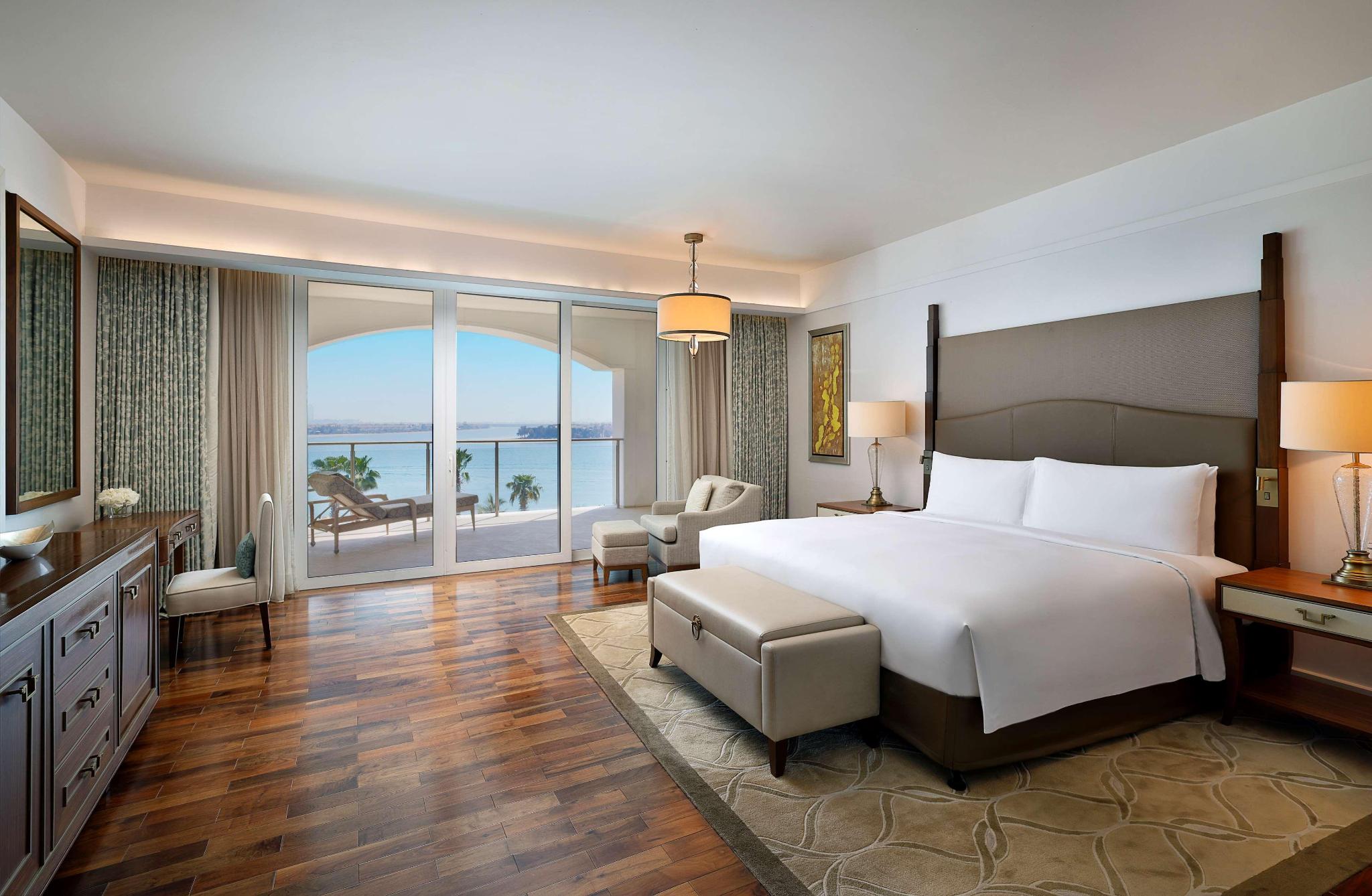 hotel-thumb
