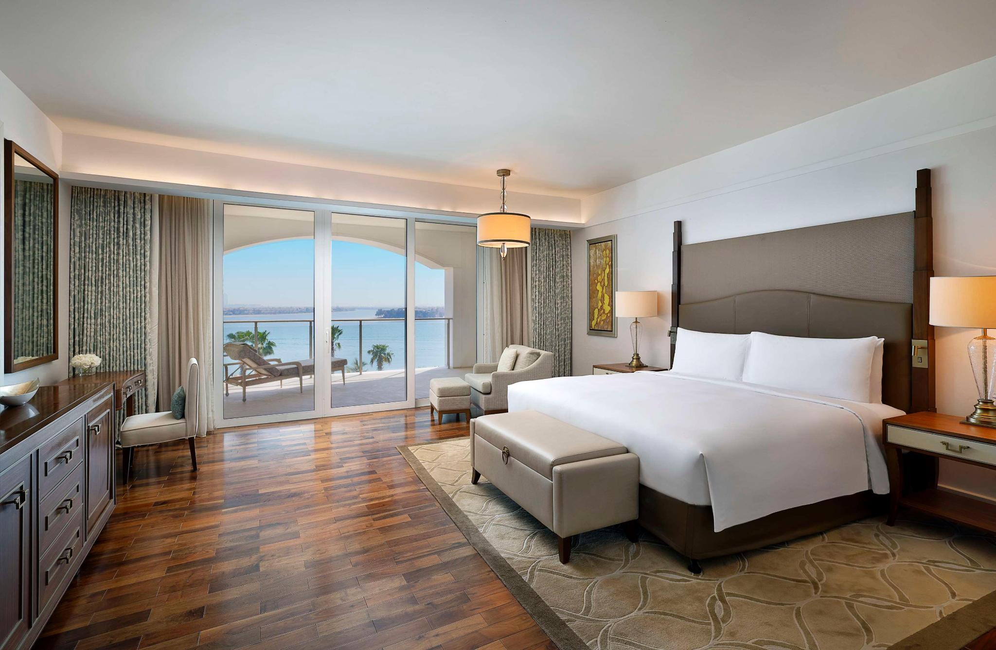hotel-thumb