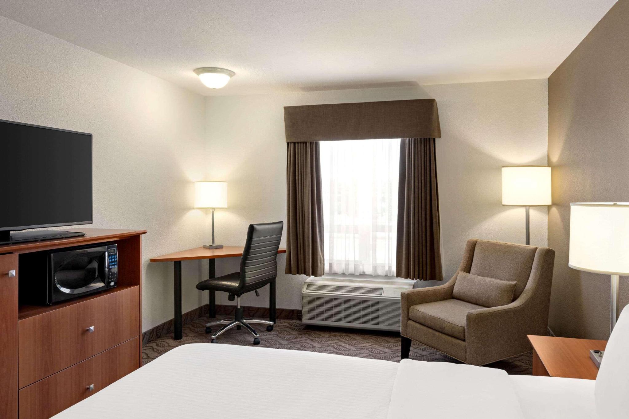 hotel-thumb