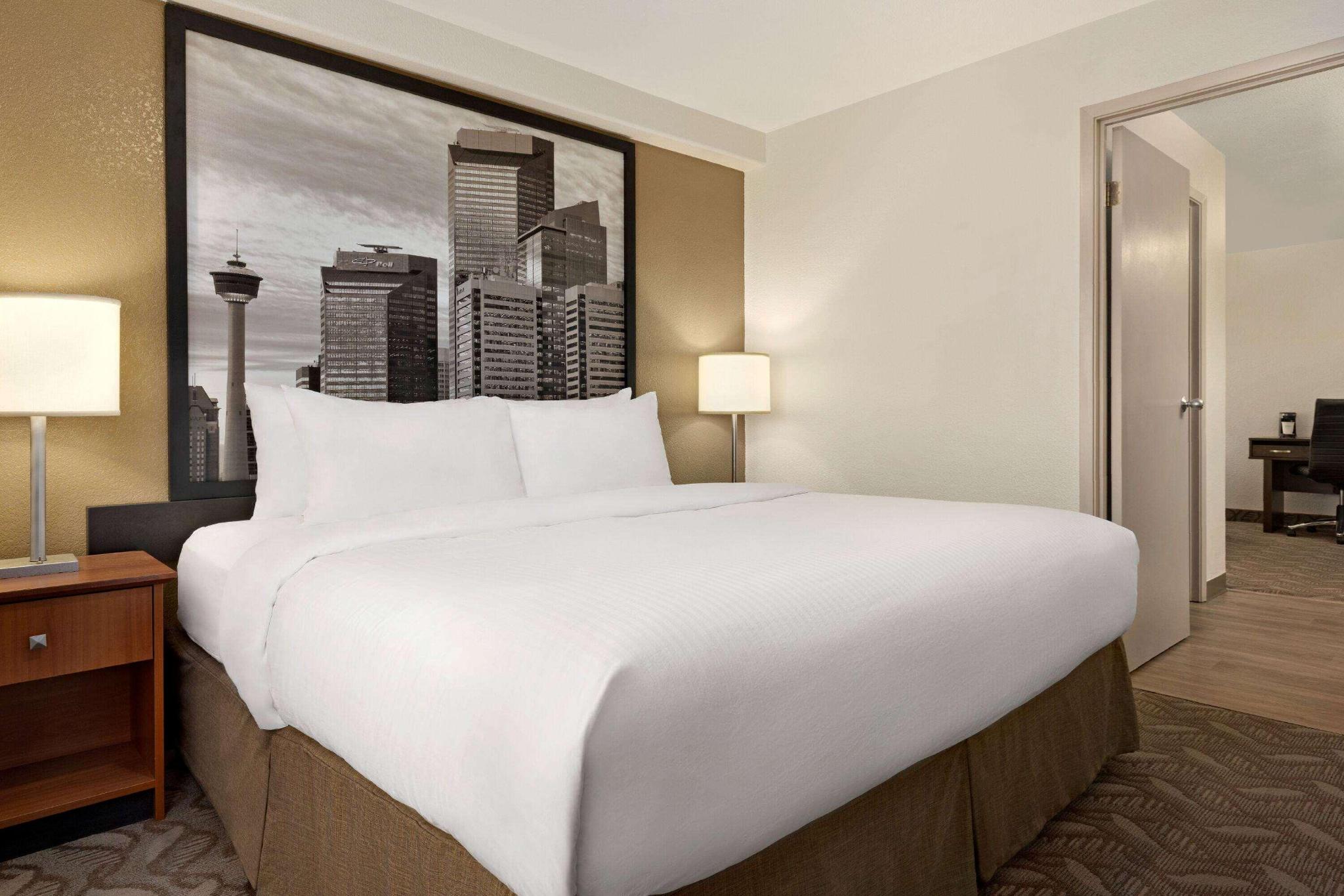 hotel-thumb