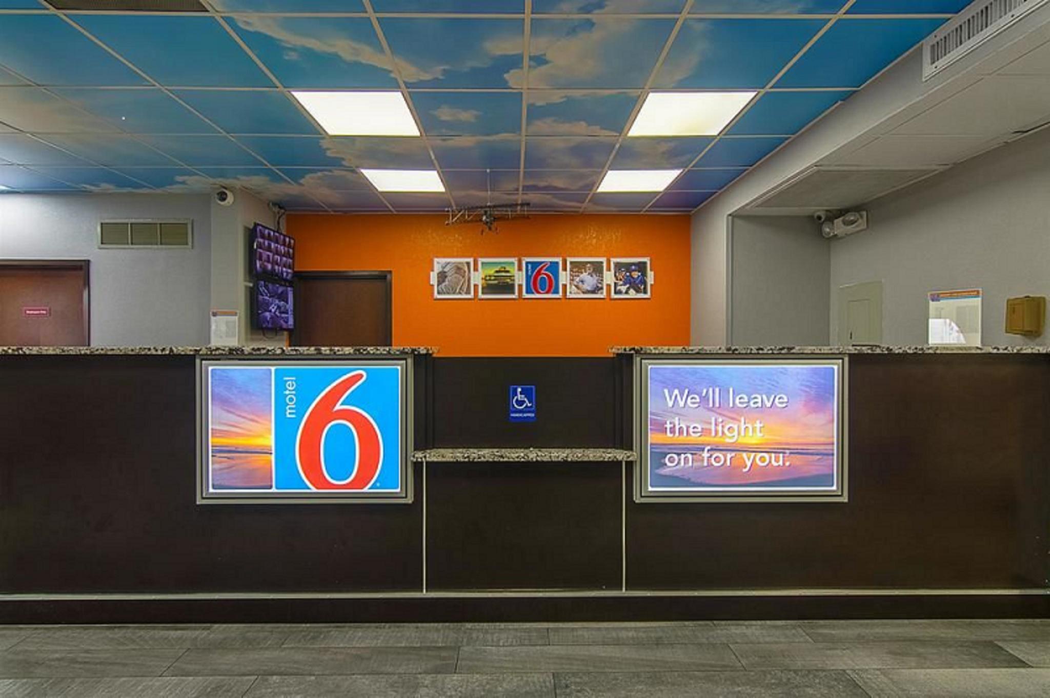 Motel 6 Atlanta Airport - Virginia Ave en Atlanta area | BestDay.com