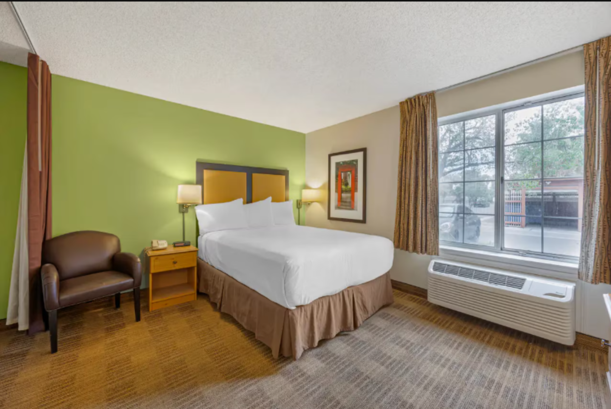 hotel-thumb