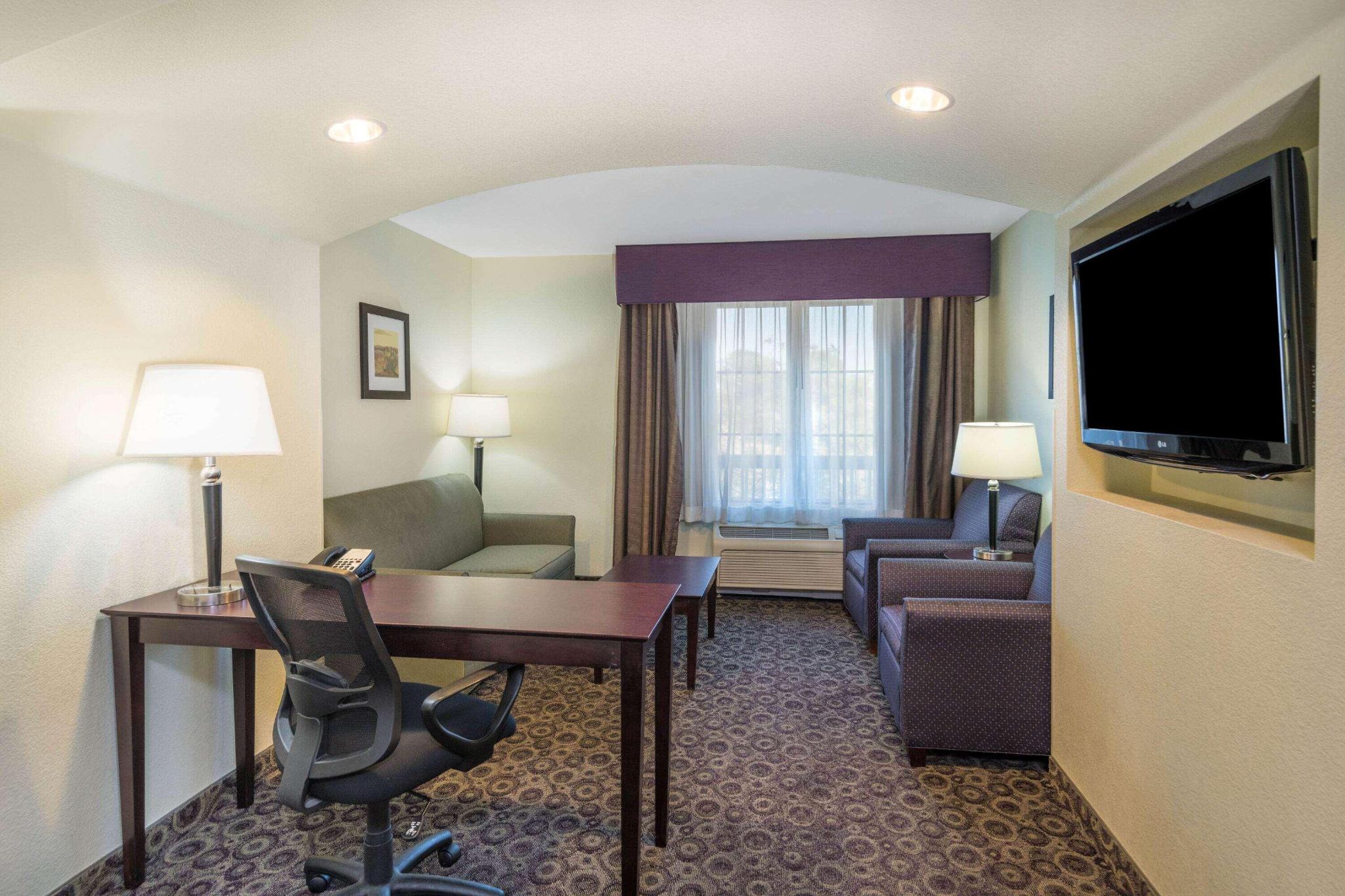 hotel-thumb