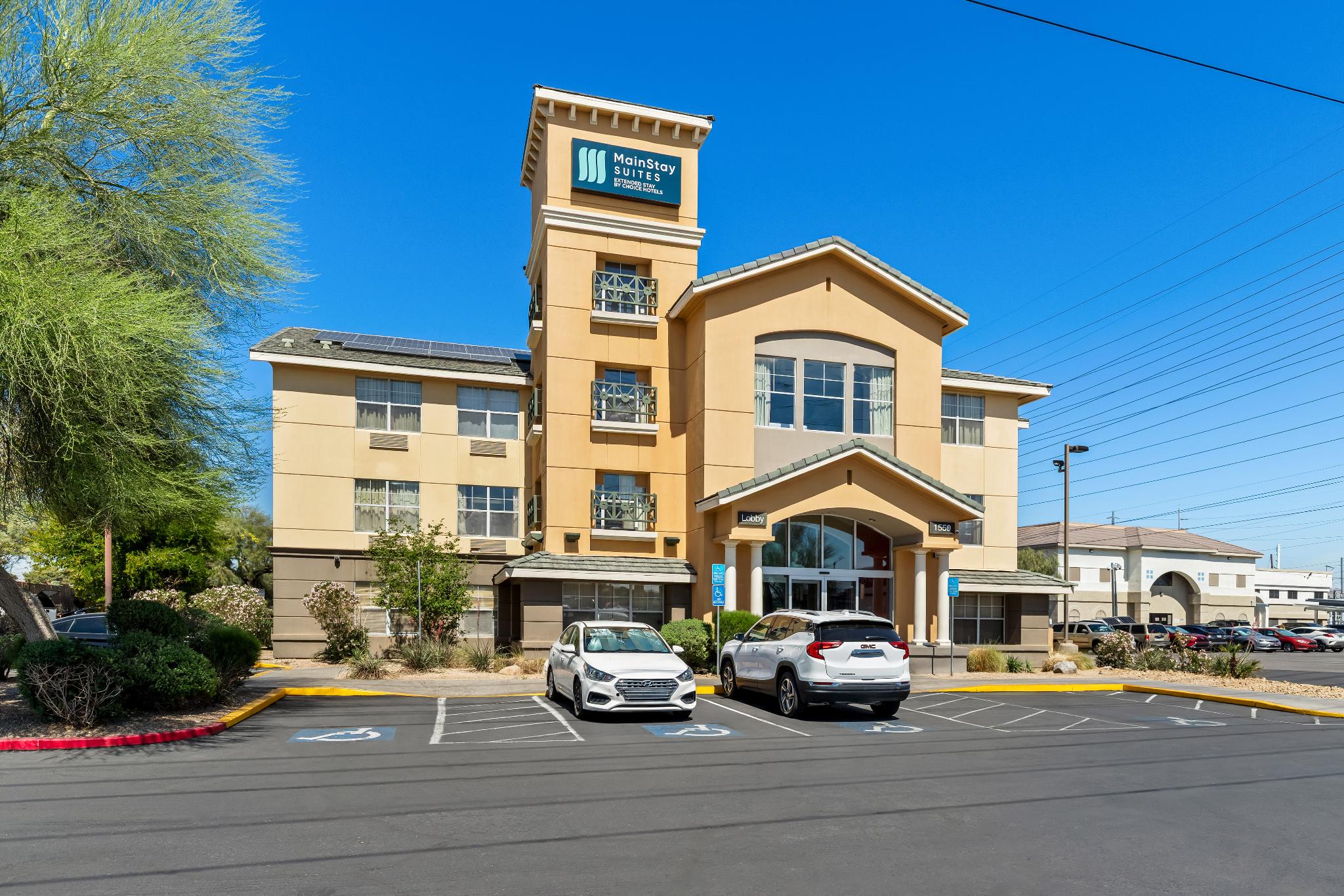 hotel-thumb