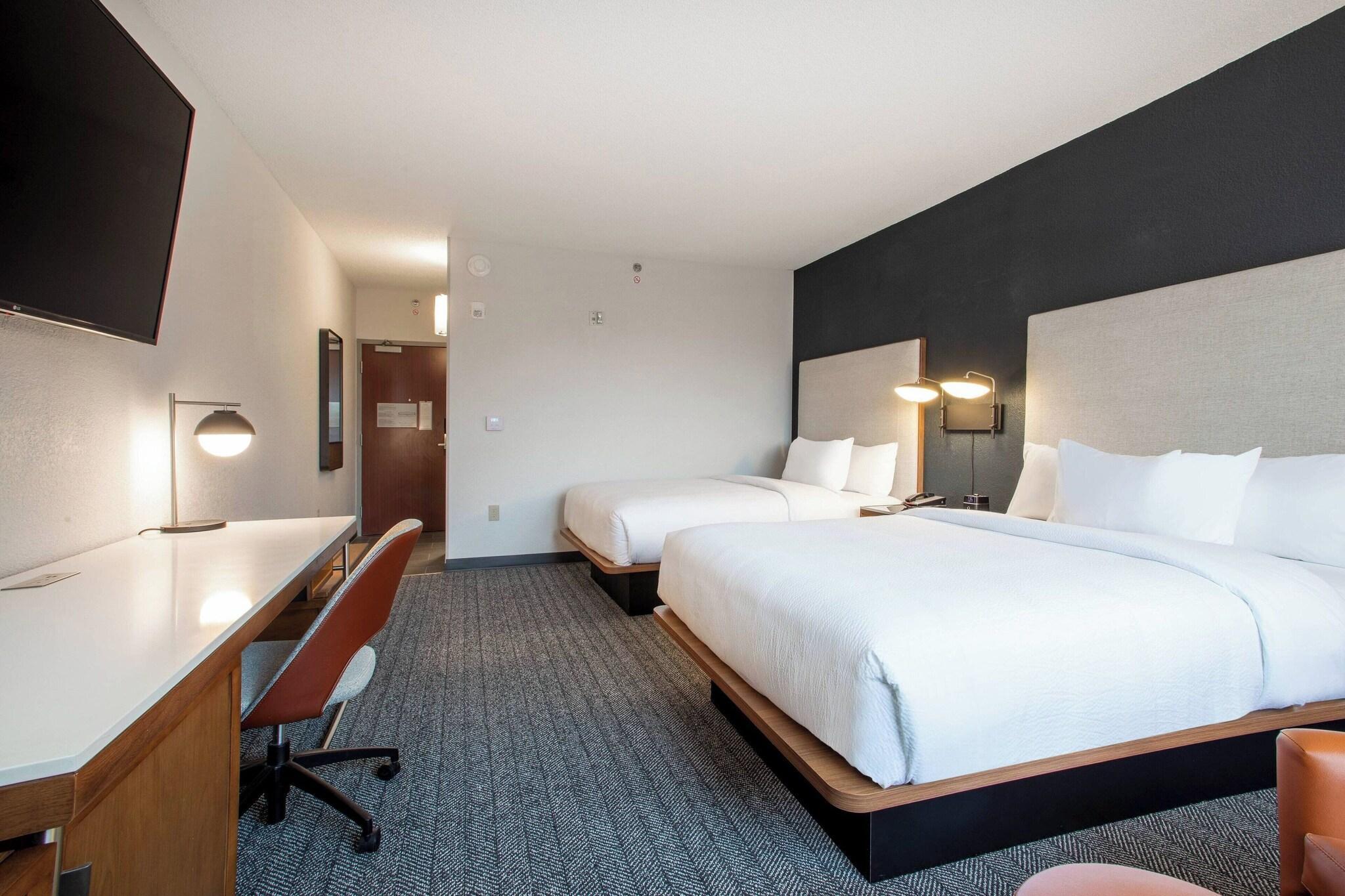 hotel-thumb