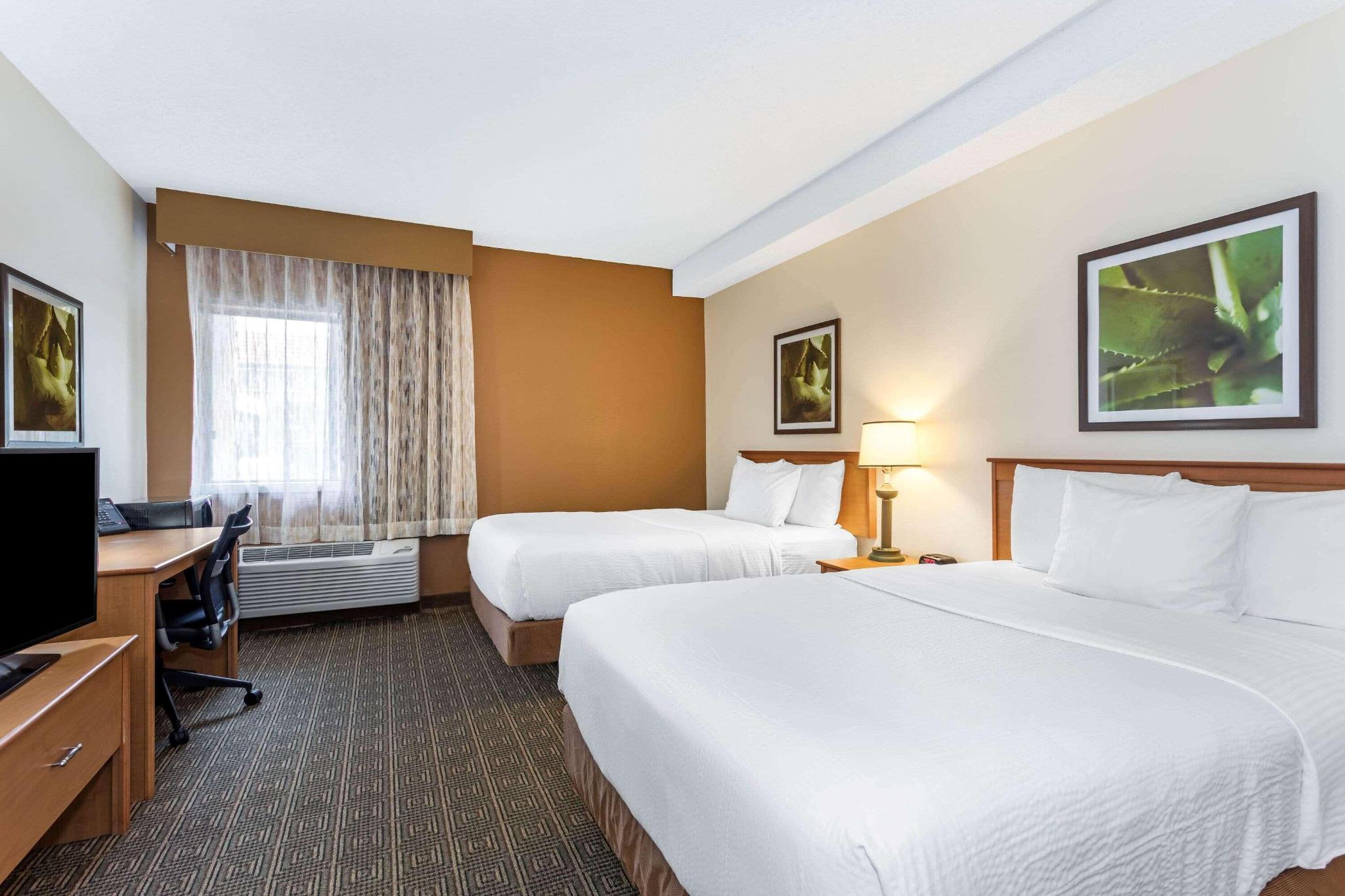 hotel-thumb