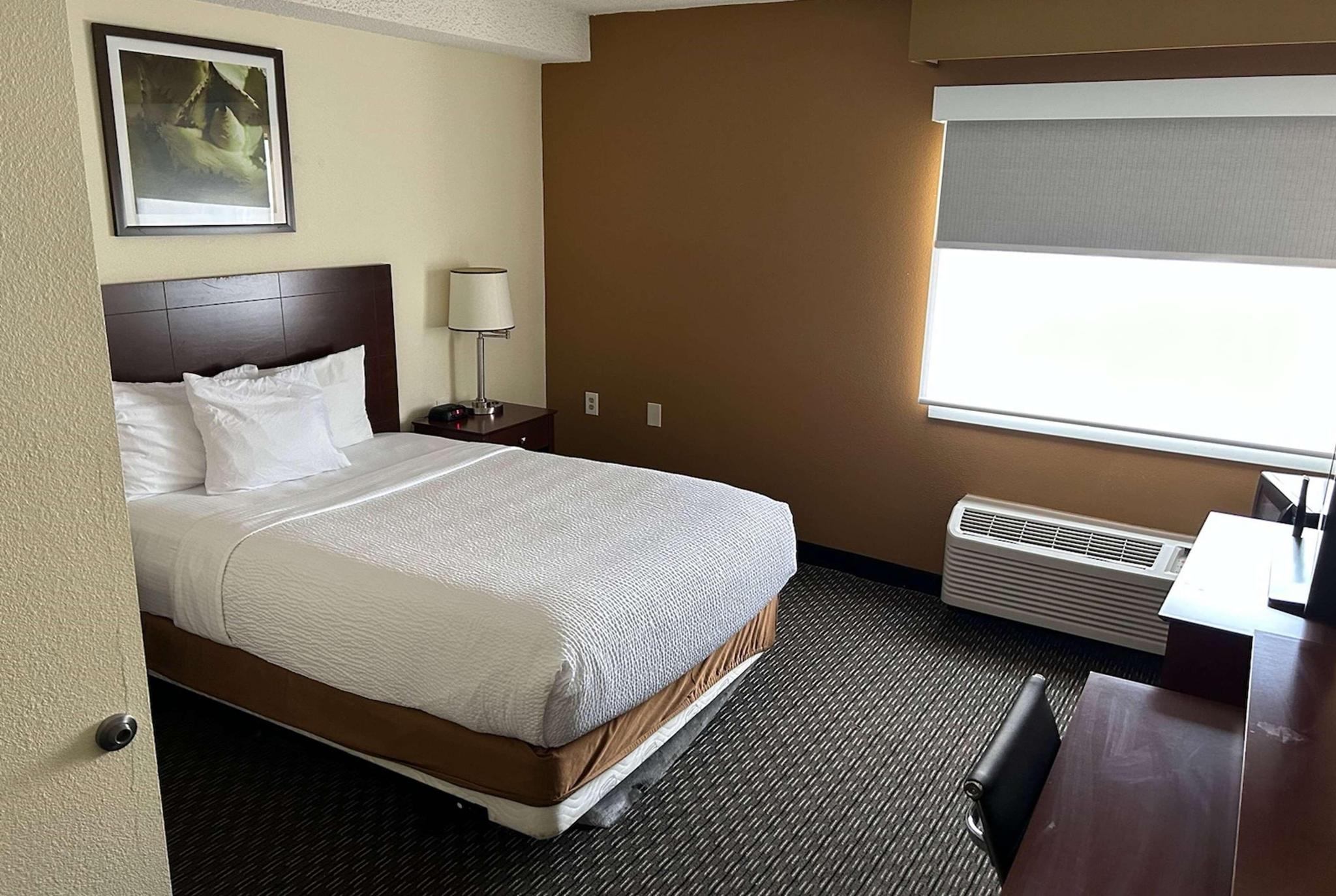 hotel-thumb